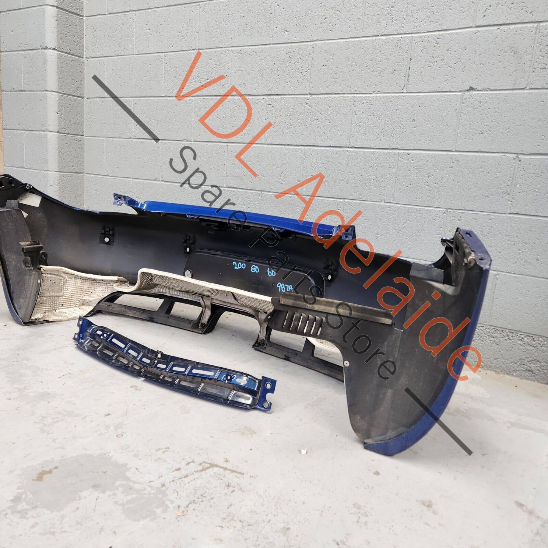 Porsche Cayman R 987 Back Rear Trim Bumper Bar Cover Assembly - Image 6