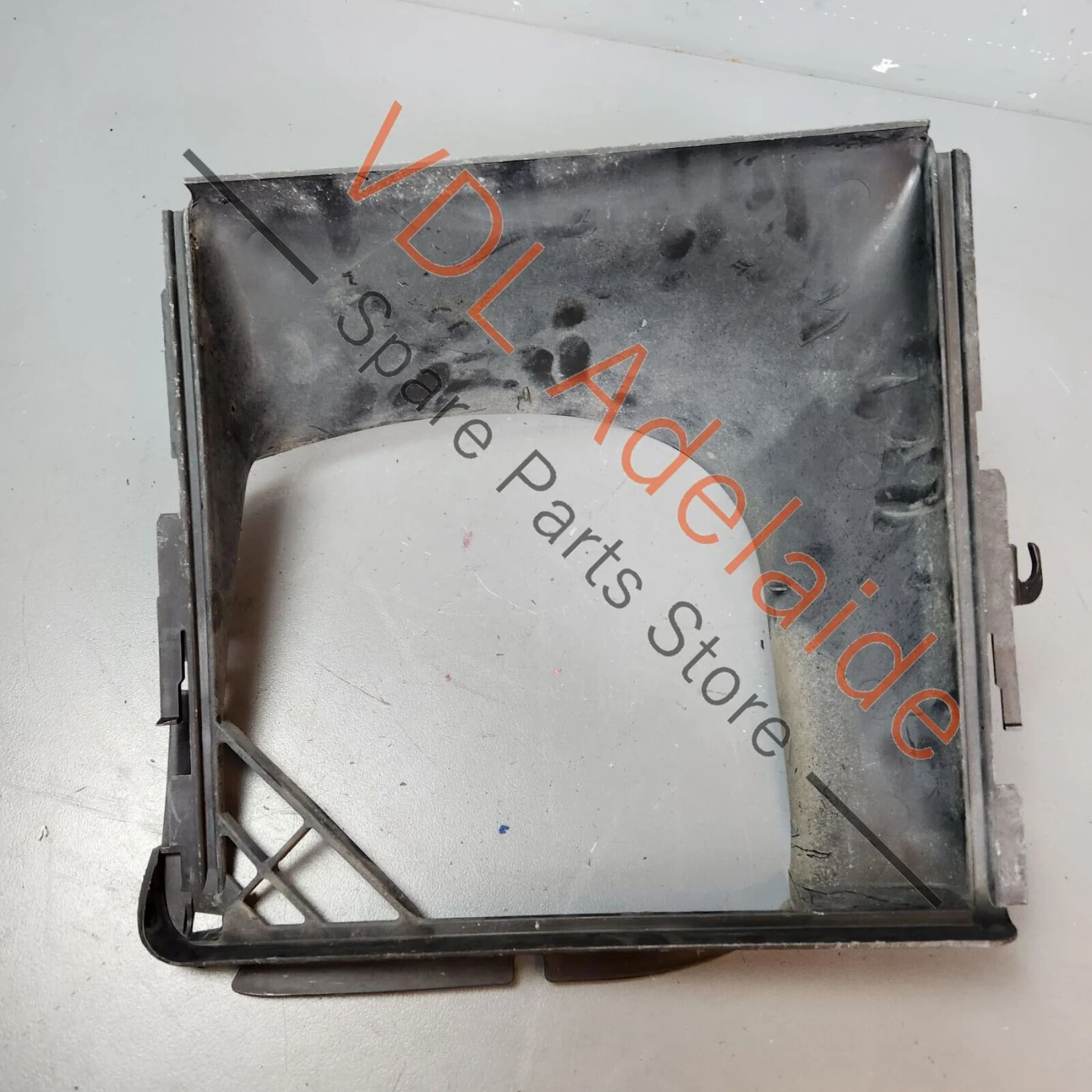 Volkswagen VW Touareg 7L R50 Intercooler Air Guide Left Side Back Rear 7L0117339 - Image 4