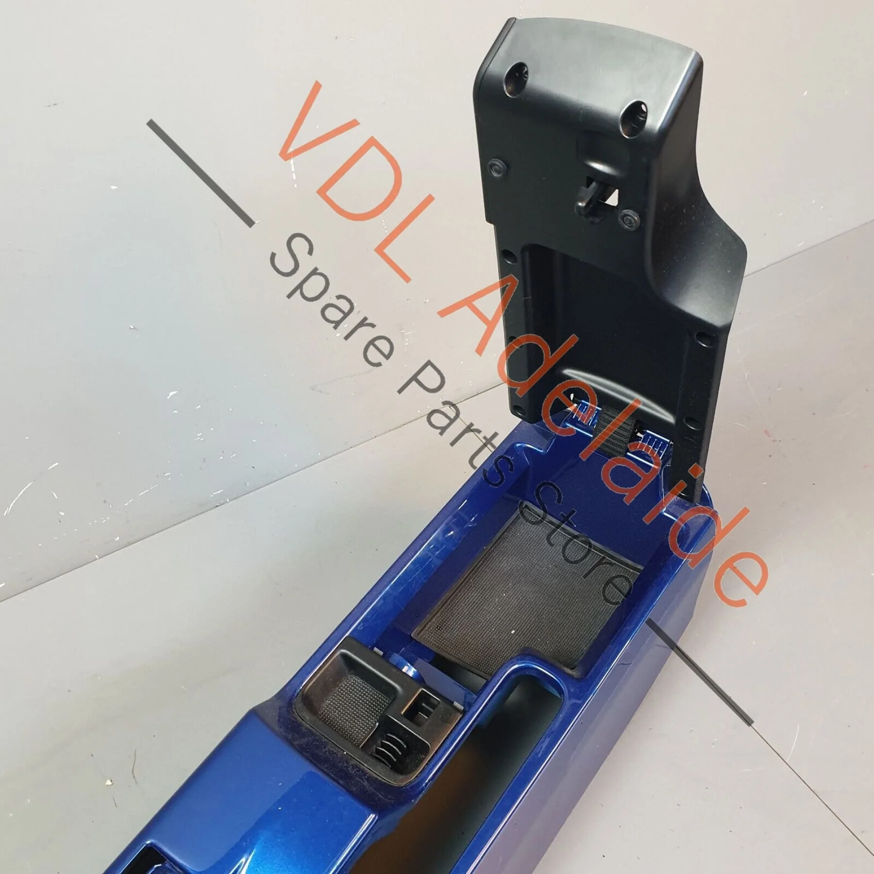 Porsche Cayman R 987 Centre Console Aqua Blue Metallic 99755398064 M5R - Image 8