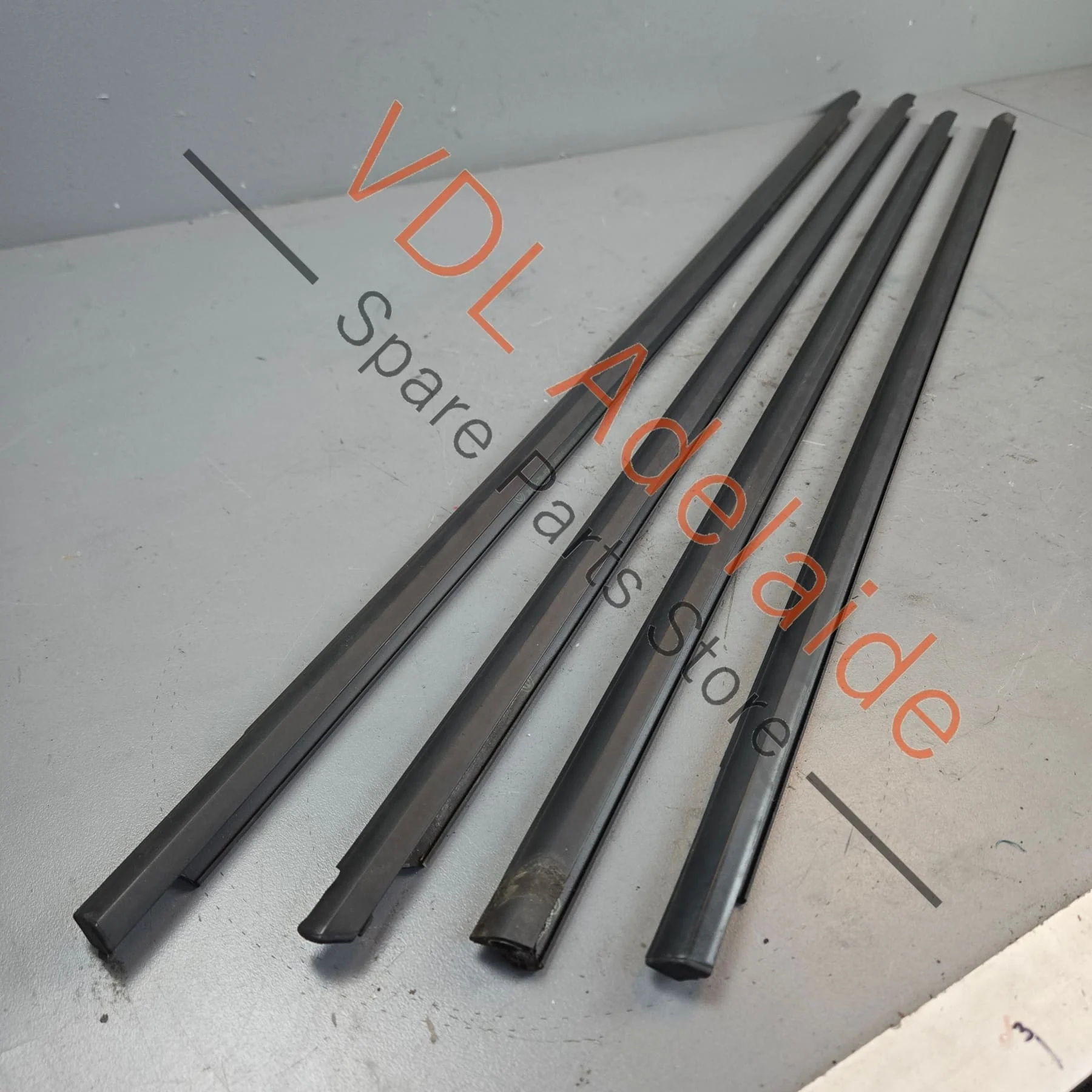 VW Golf MK7 Window Aperture Slot Seal Lower Moulding for Door Set of 4 - Image 4