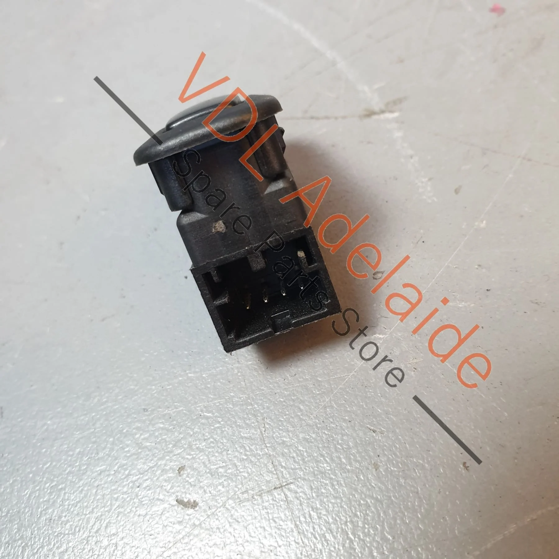VW Golf R Mk7 Anti-Theft Alarm System Switch Button 5G0962109 - Image 3
