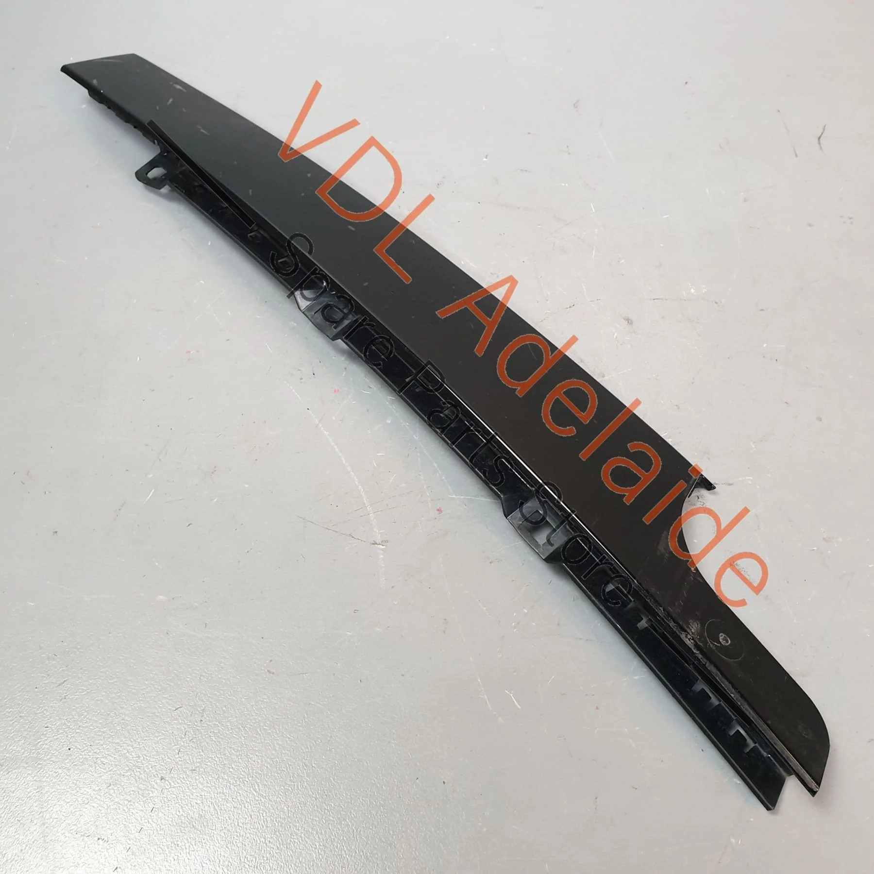 VW Golf R Mk7 Front Left Door B-Pillar Window Frame Exterior Trim 5G4837889A - Image 8