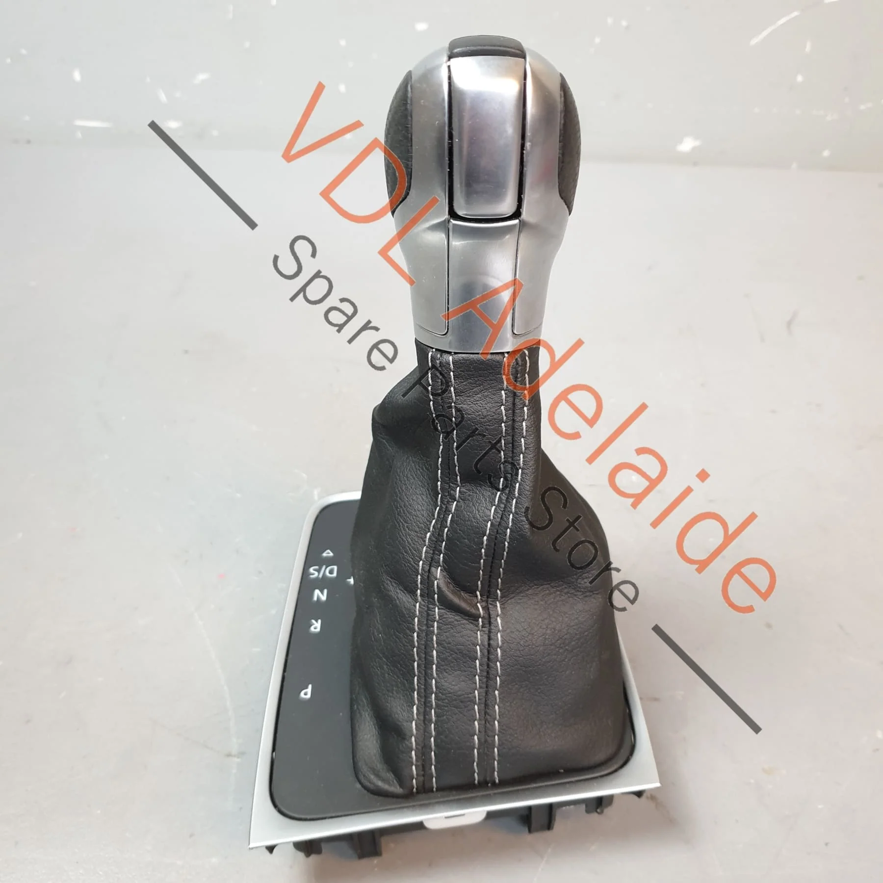 VW Golf R Mk7 DSG Auto Gear Shifter Cover Leather for RHD 5G2713203K - Image 6
