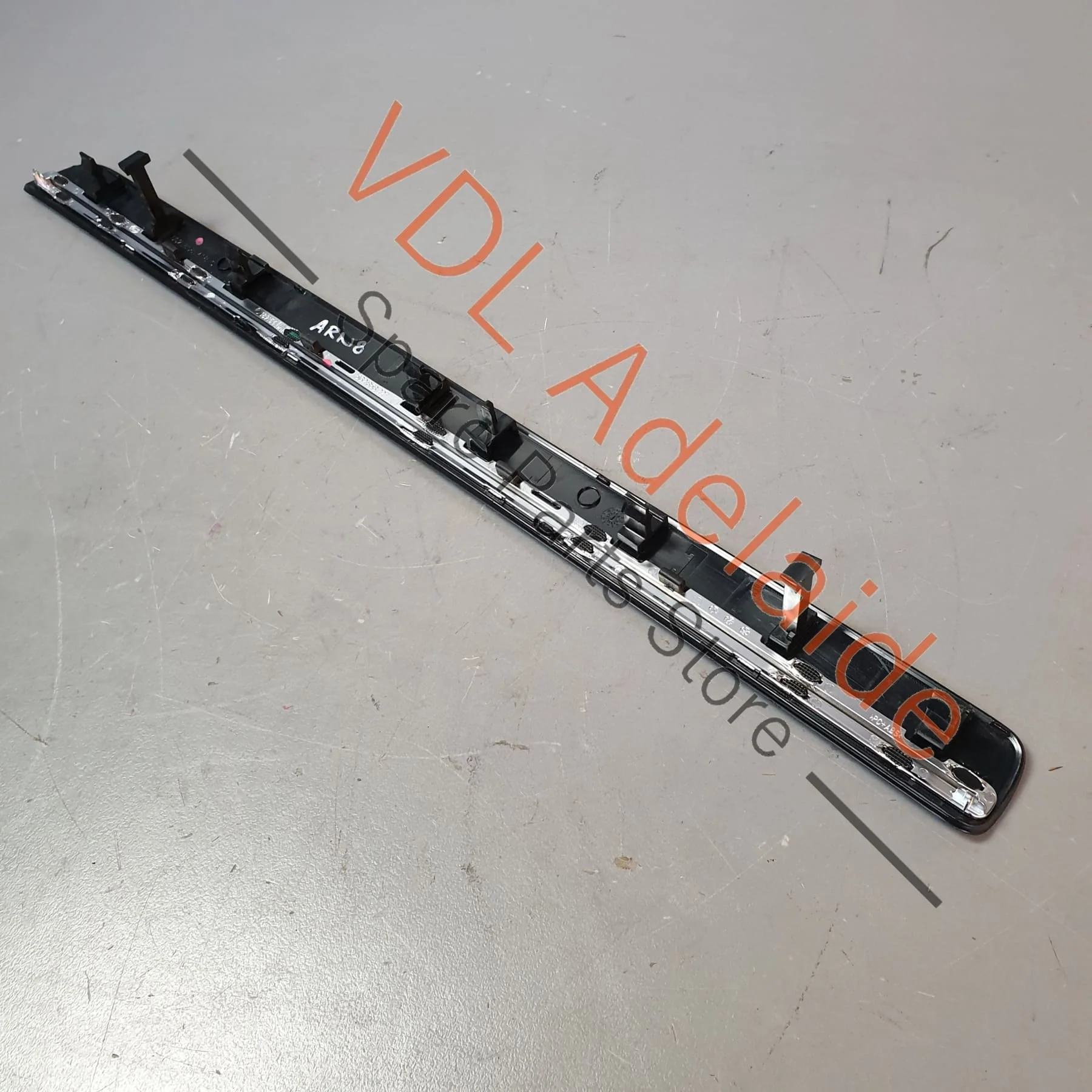 VW Golf R Mk7 Dashboard Inlay Trim Left Passenger Side RHD 5G2858418C - Image 6