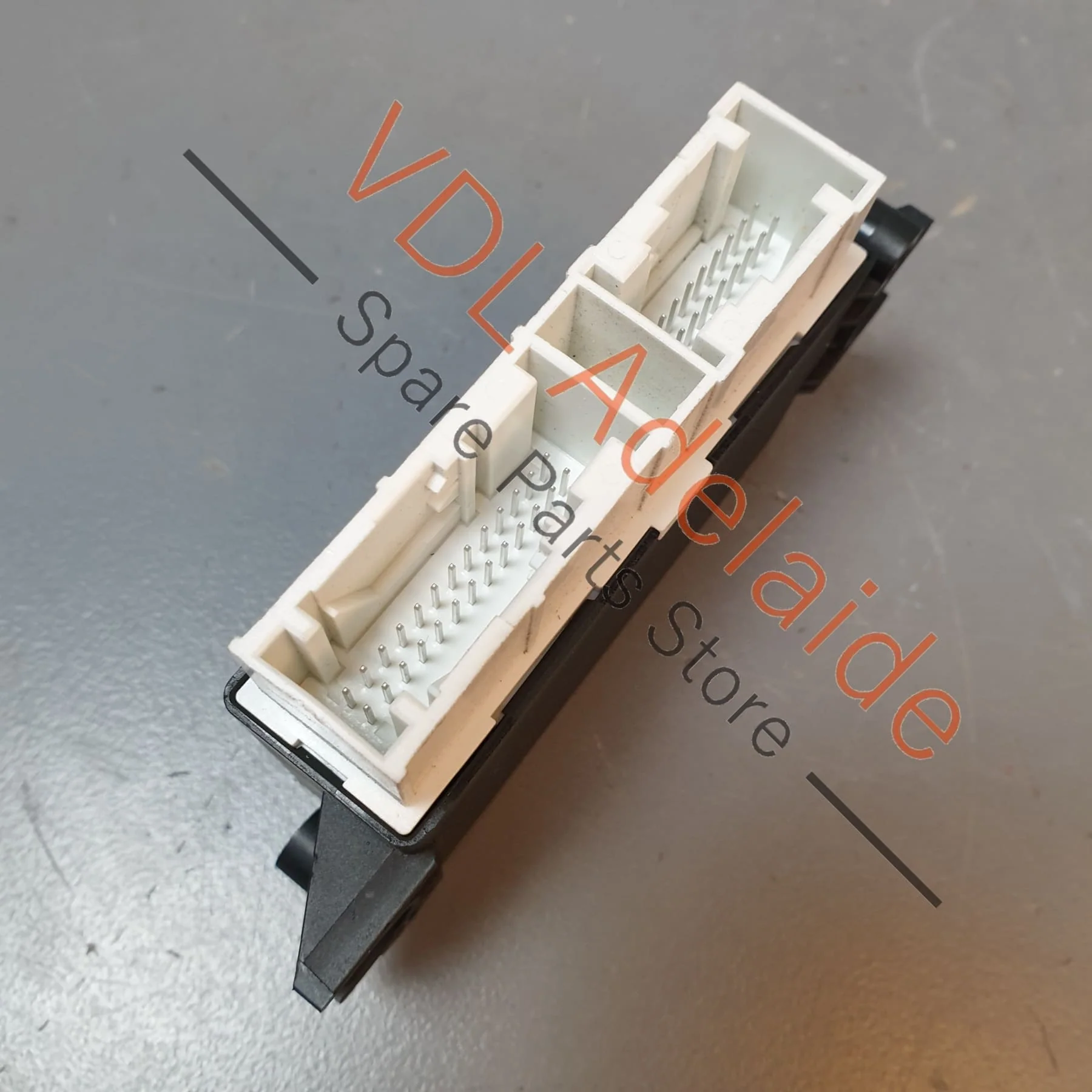 VW Golf Parking Assist Sensor Control Unit 5QA919298D Parkhilfe - Image 2