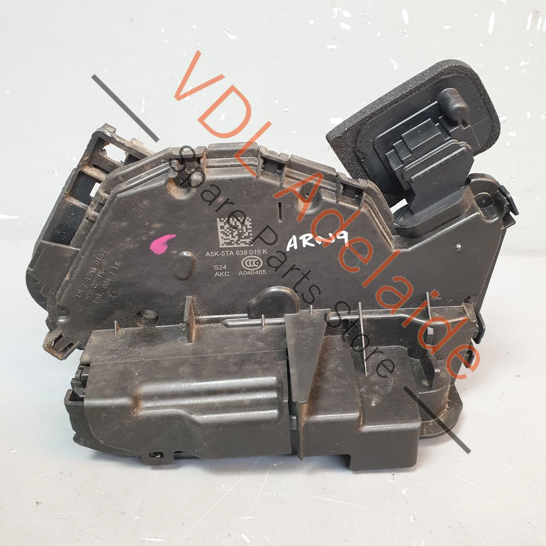 VW Golf MK7 7.5 Rear Left Door Lock Mechanism Module 5TA839015K