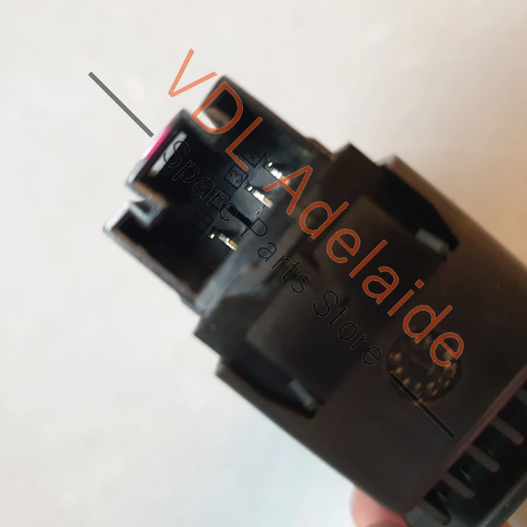 VW Tiguan Golf Front or Rear Passenger Single Power Window Switch 5G0959855L 5G0959855N - Image 3