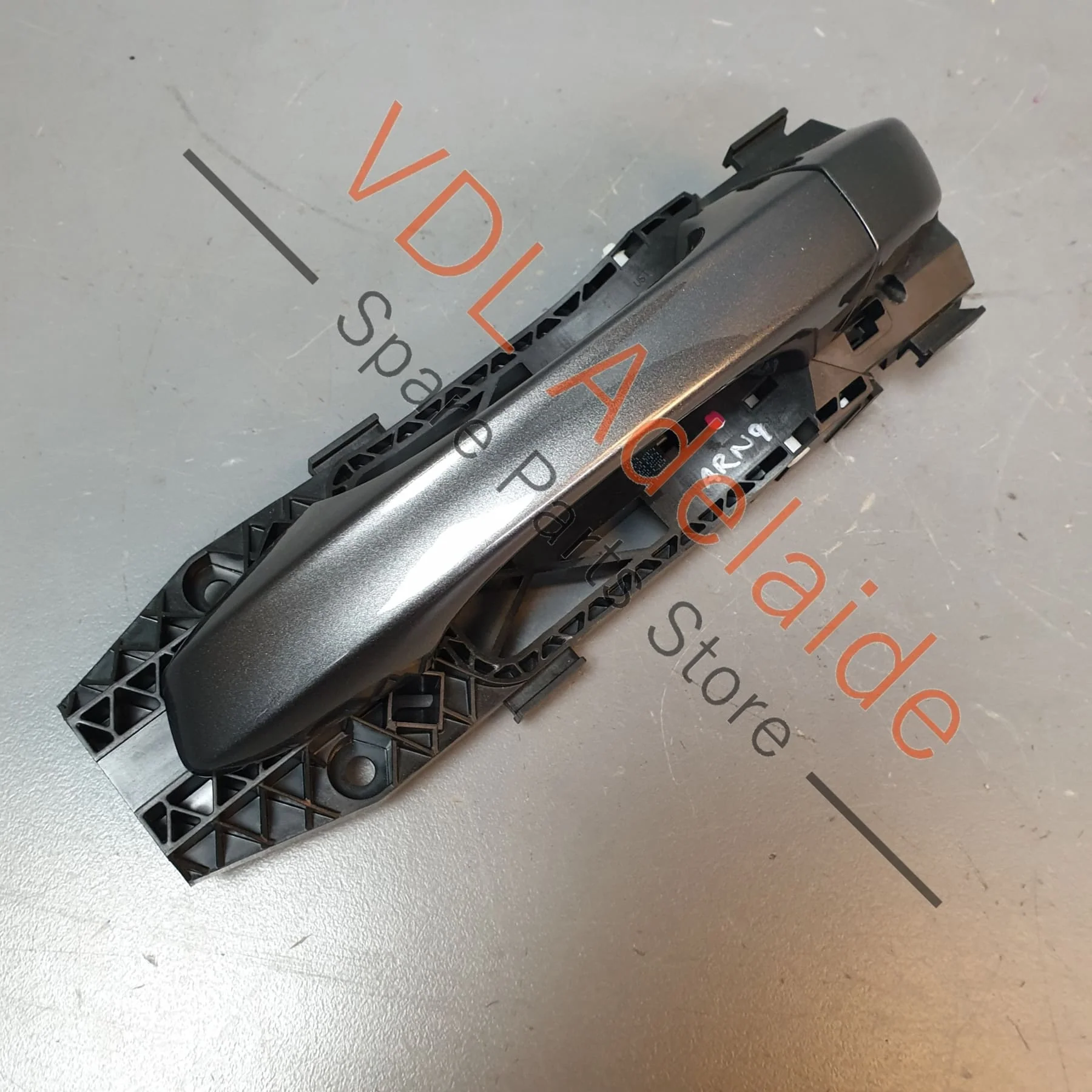 Volkswagen VW Golf GTi Mk7 Front or Rear Left Side Door Handle Indium Gray LR7H 5G0837205N