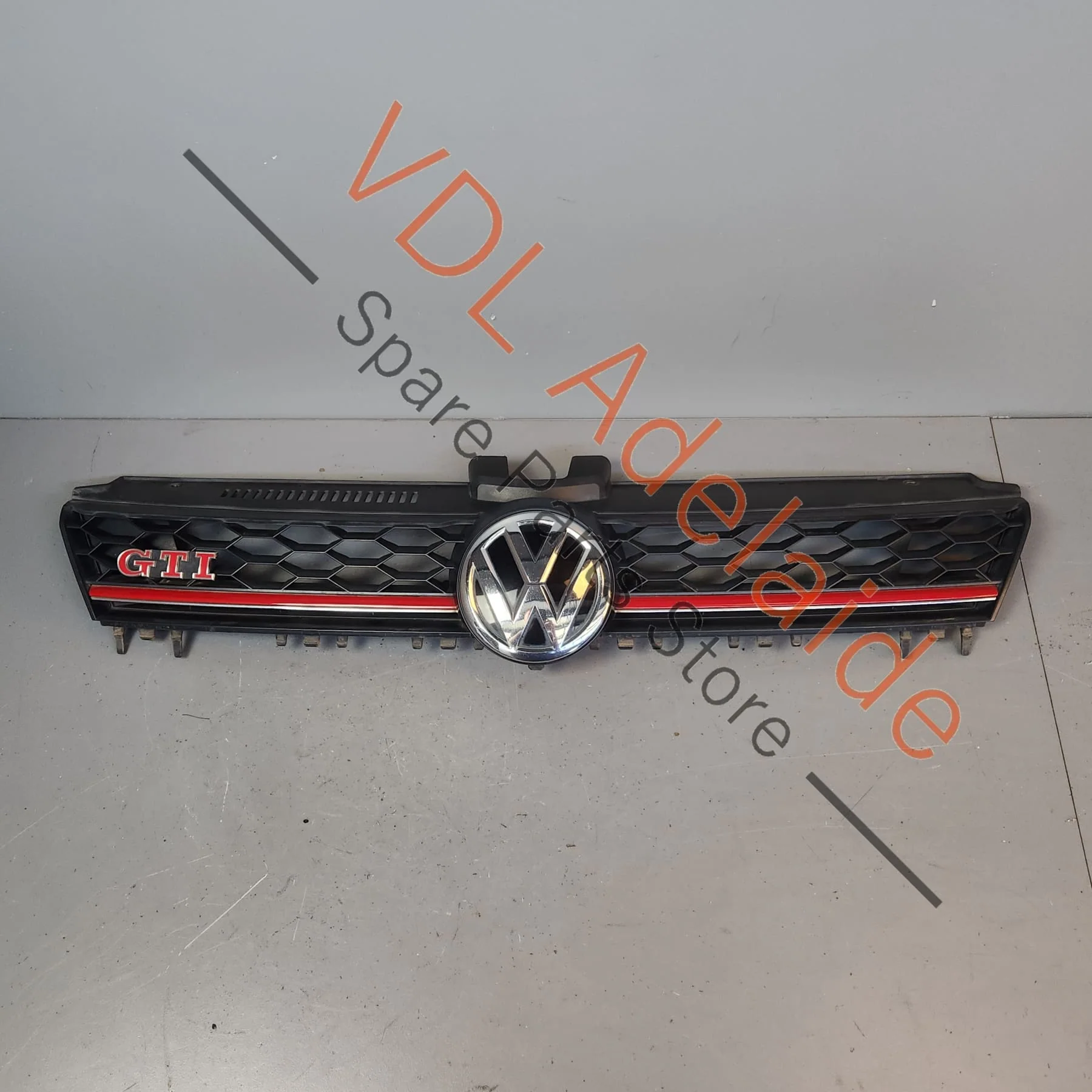 VW Golf Gti Mk7 Front Radiator Grille with Badges Tornado Red 5G0853651AL BTU 5G0853679P WYR