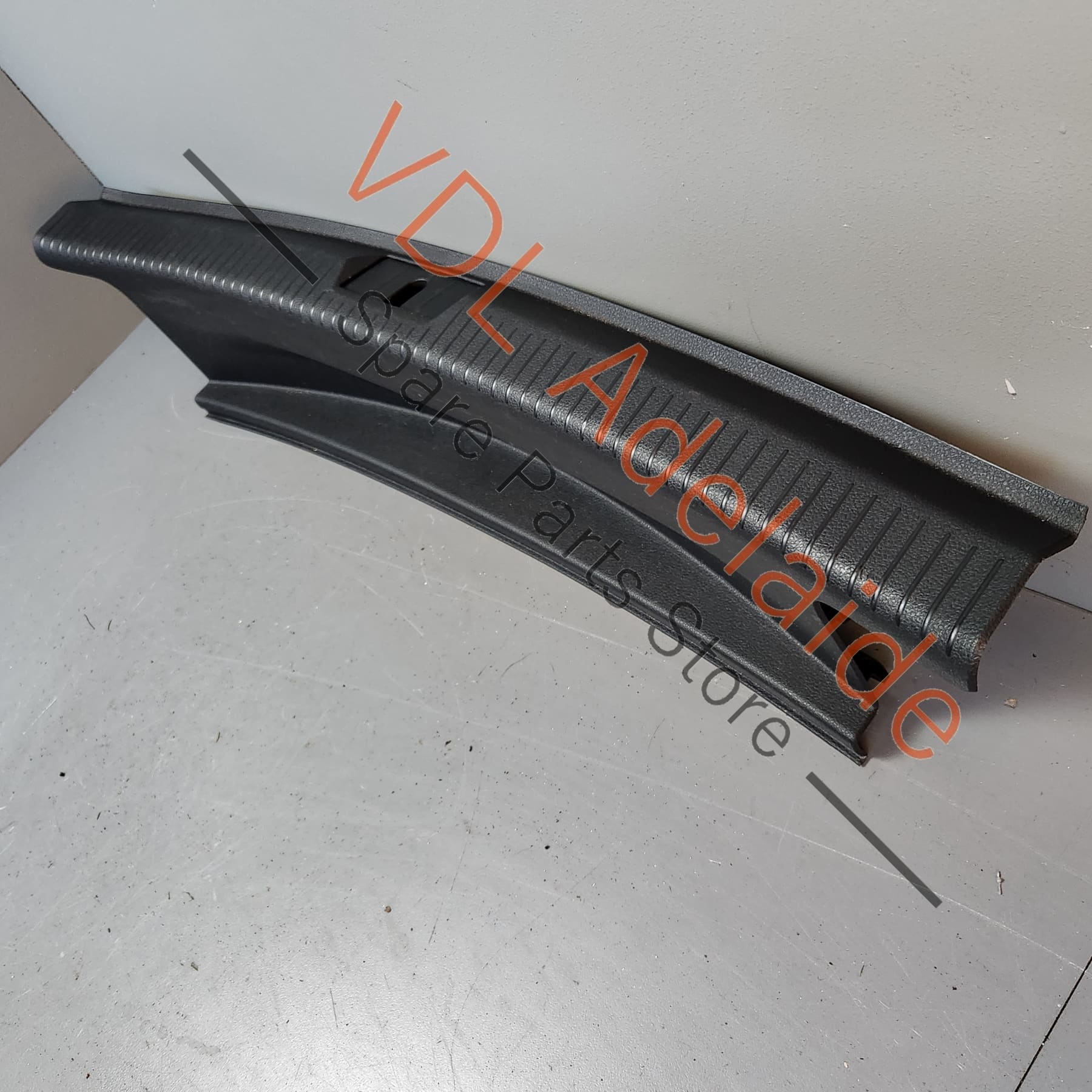VW Golf MK7 Rear Hatch Boot Cargo Load Edge Trim Strip Interior Trim 5G6863459K 82V
