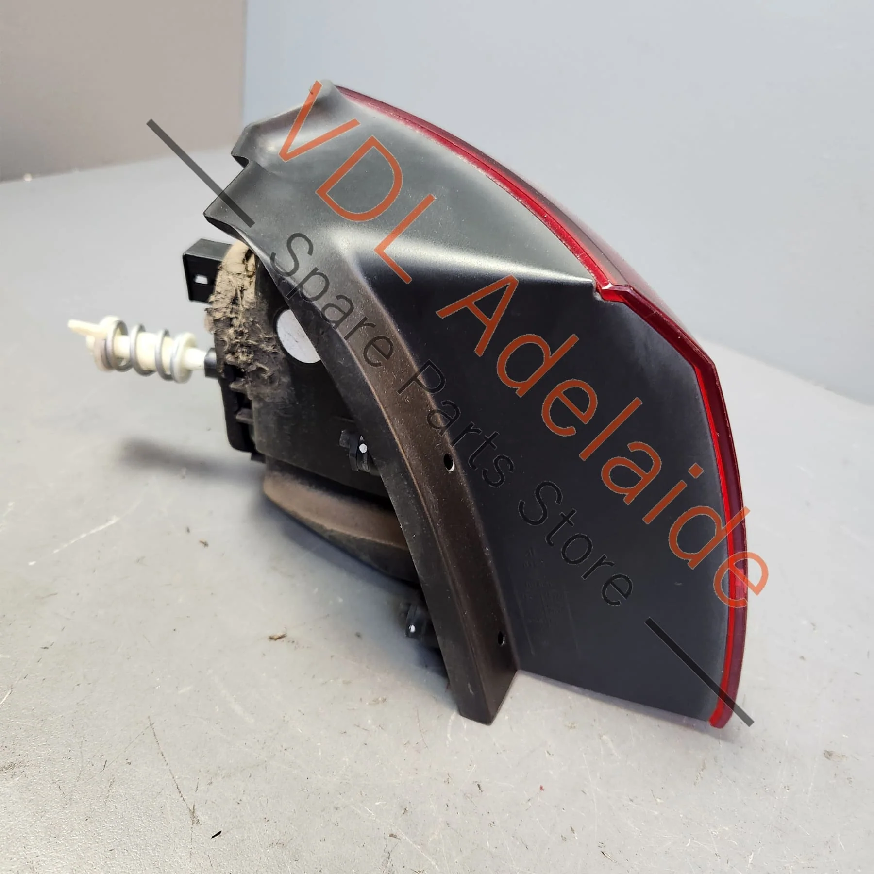 VW Golf MK7 Right Side Outer LED Tail Light Taillight 5G0945208 - Image 4