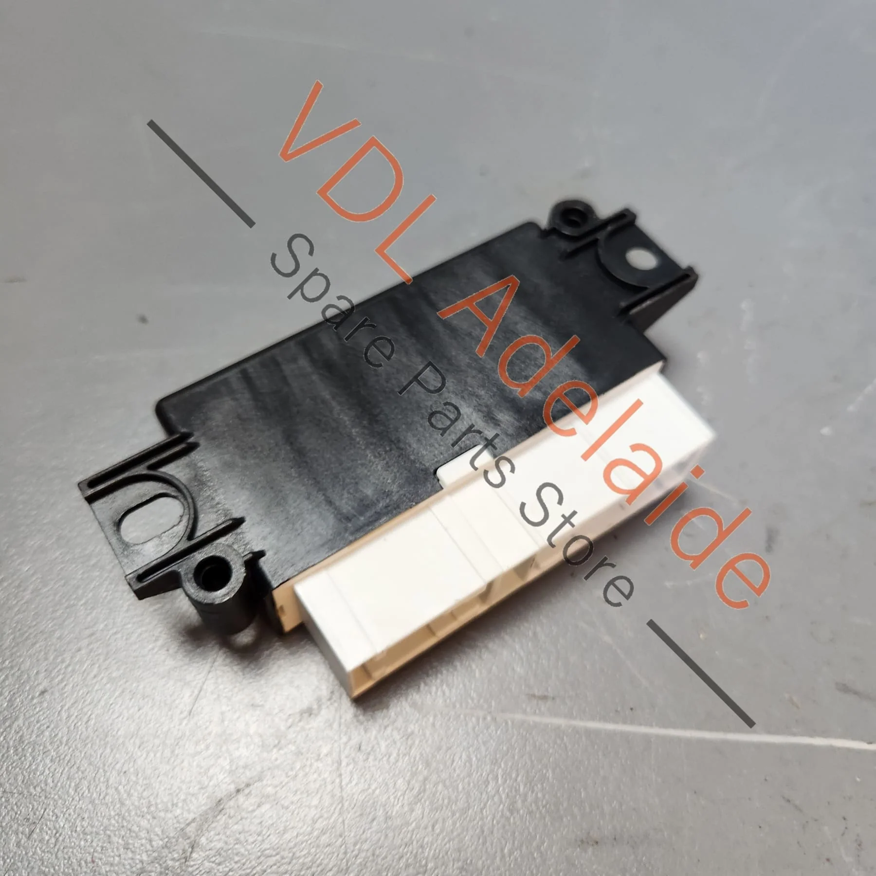 VW Golf MK7 Control Unit for Parking Aid Parking Assist Parkhilfe 5Q0919298F / 5Q0919298K - Image 2