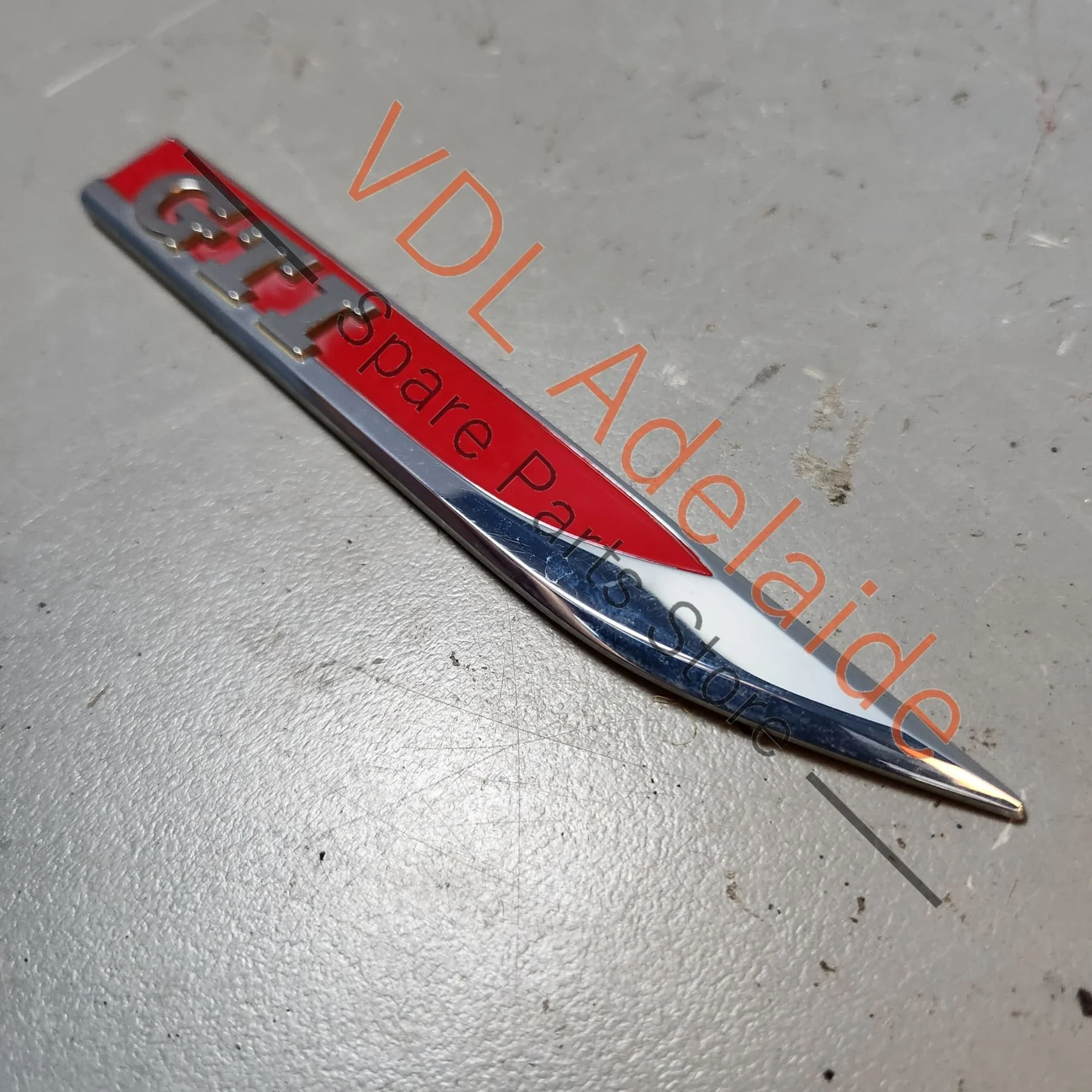 VW Golf Mk7 Polo Gti Genuine OEM RHS Fender Badge 5G0853688AT JZQ - Image 2