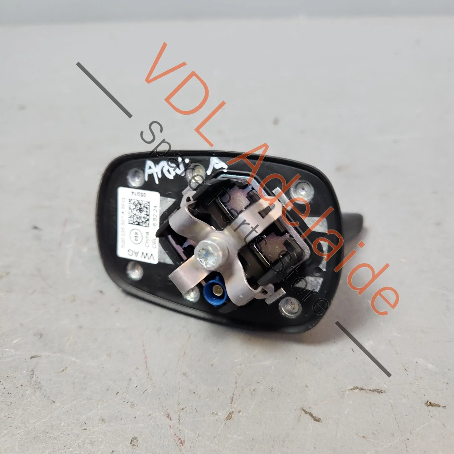 VW Golf MK7 GTi External Shark Fin GPS Aerial Roof Antenna 5Q0035507A - Image 5