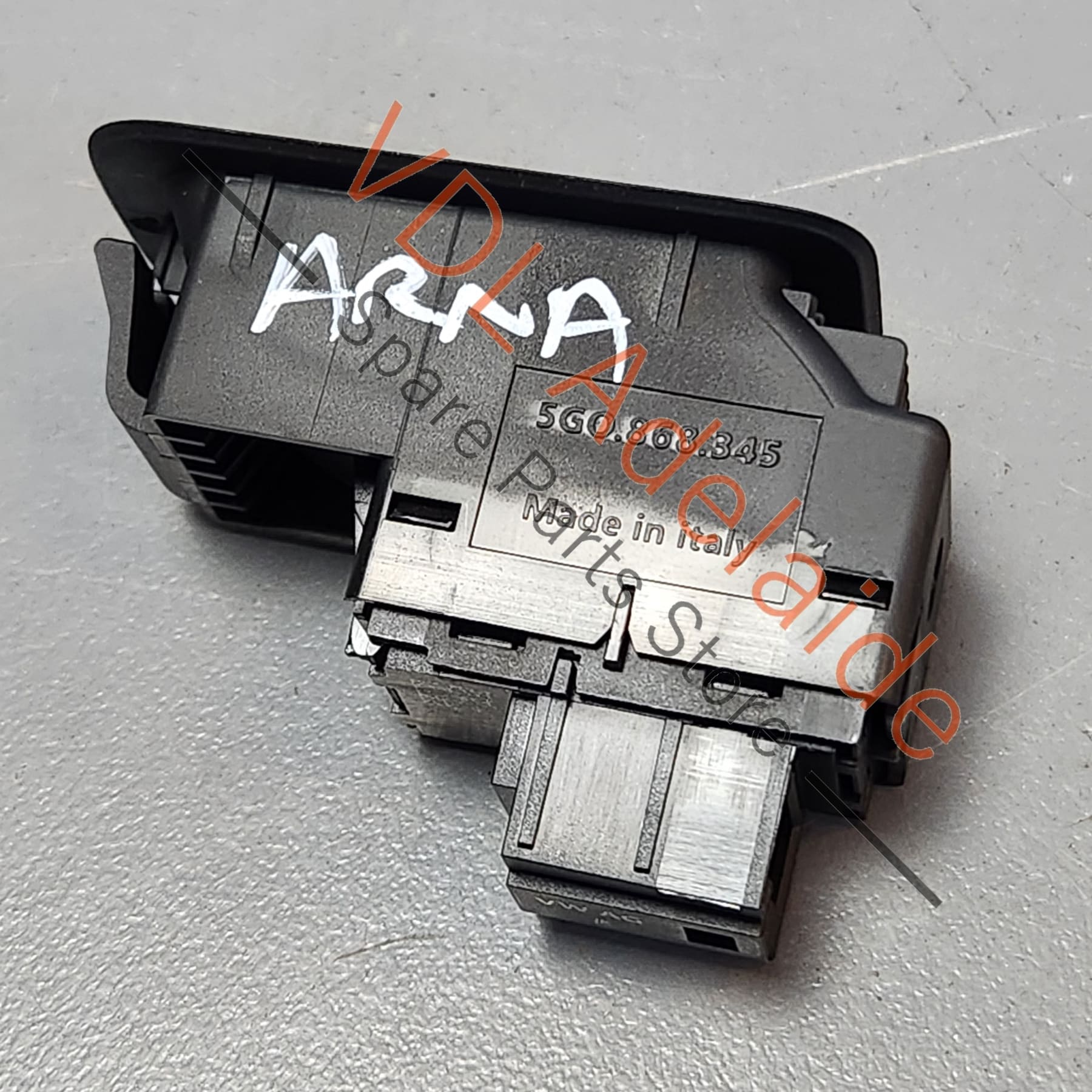 Genuine OEM VW Tiguan Golf Mk7 Passenger Electric Window Switch 5G0959855F 5G0959855J - Image 5