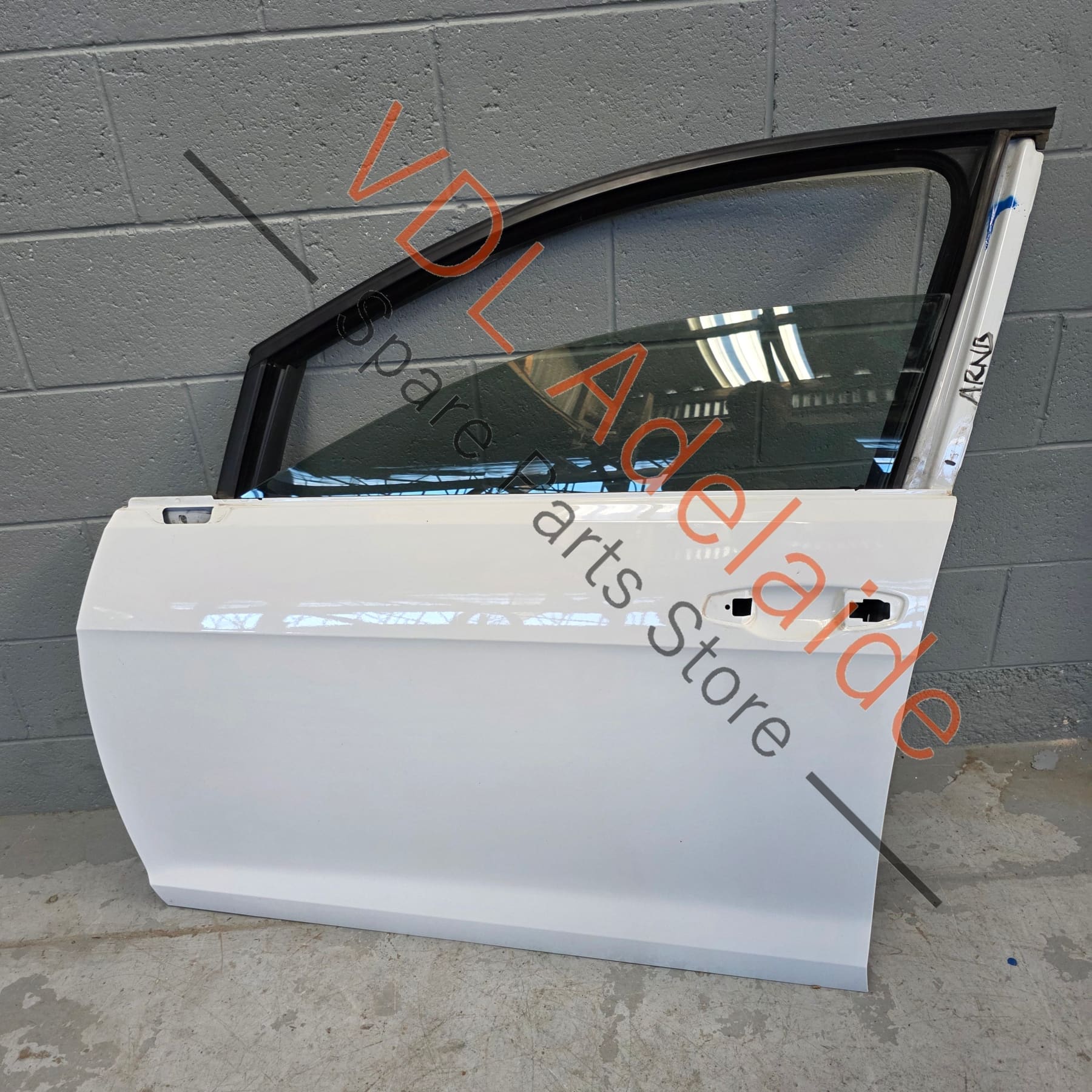 VW Golf MK7 Front Left Door Shell Panel Pure White 0Q0Q C9A