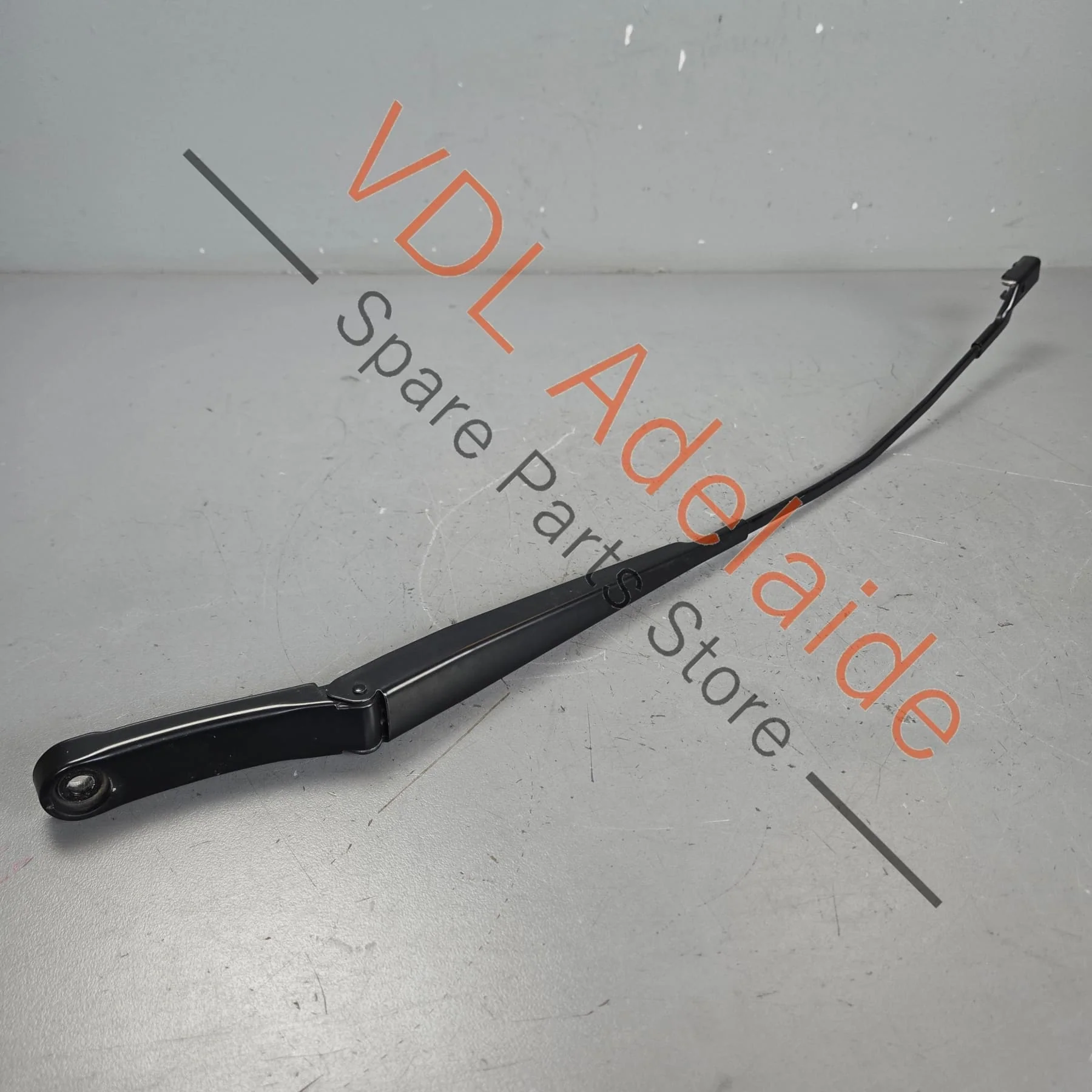 VW Golf MK7 Aero Winscreen Wiper Arm Left 5G2955409