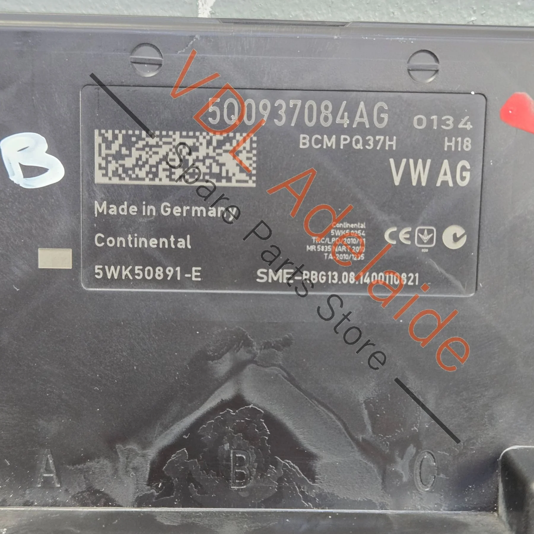 VW Golf Gti MK7 BCM Body Control Module 5Q0937084AG 5Q0937084AJ Z00 - Image 2