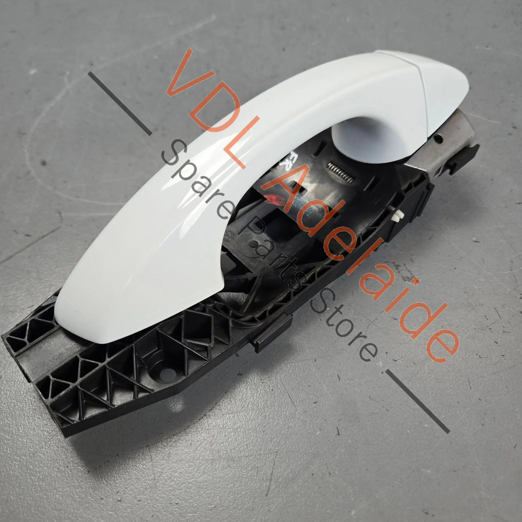 VW Golf MK7 Front Right Exterior Door Handle Pure White 0Q0Q C9A 5G0837206N GRU - Image 3