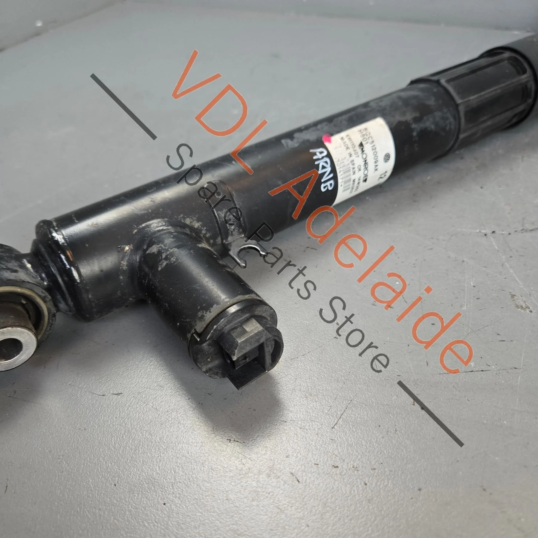 VW Golf GTi Mk7 Rear Shock Absorber Electronically Controlled Damper 5Q0512009AK 5Q0513045AK - Image 3