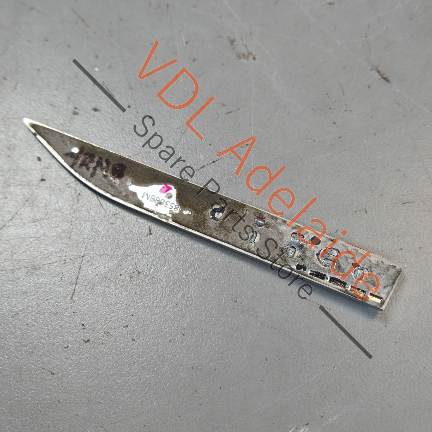 VW Golf Mk7 Polo Gti Genuine OEM RHS Right Fender Badge 5G0853688AT JZQ - Image 2