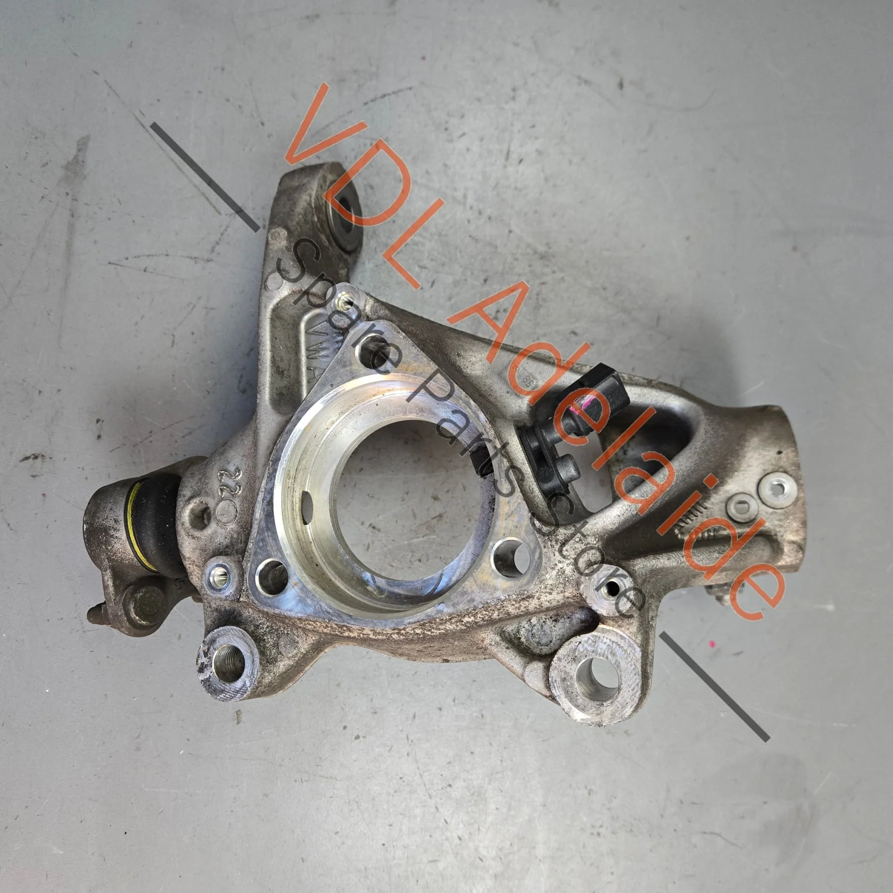 VW Golf R Front Right Wheel Bearing Housing Hub Knuckle 85mm 5Q0407254A - Image 3