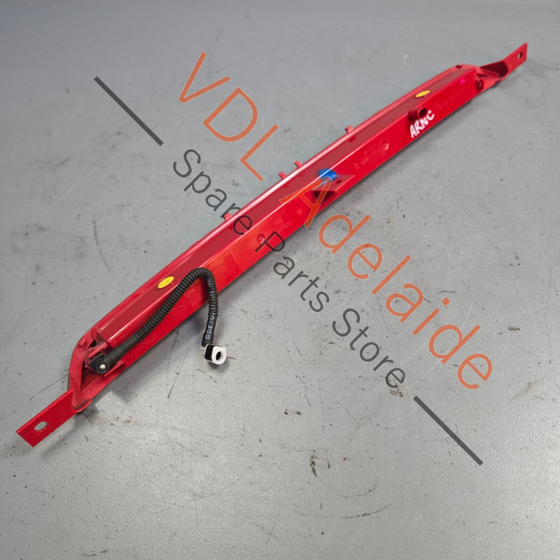VW Golf MK7 7.5 Gti R R-Line Spoiler Mounted 3rd Brake Light Middle 5G6945087A - Image 4