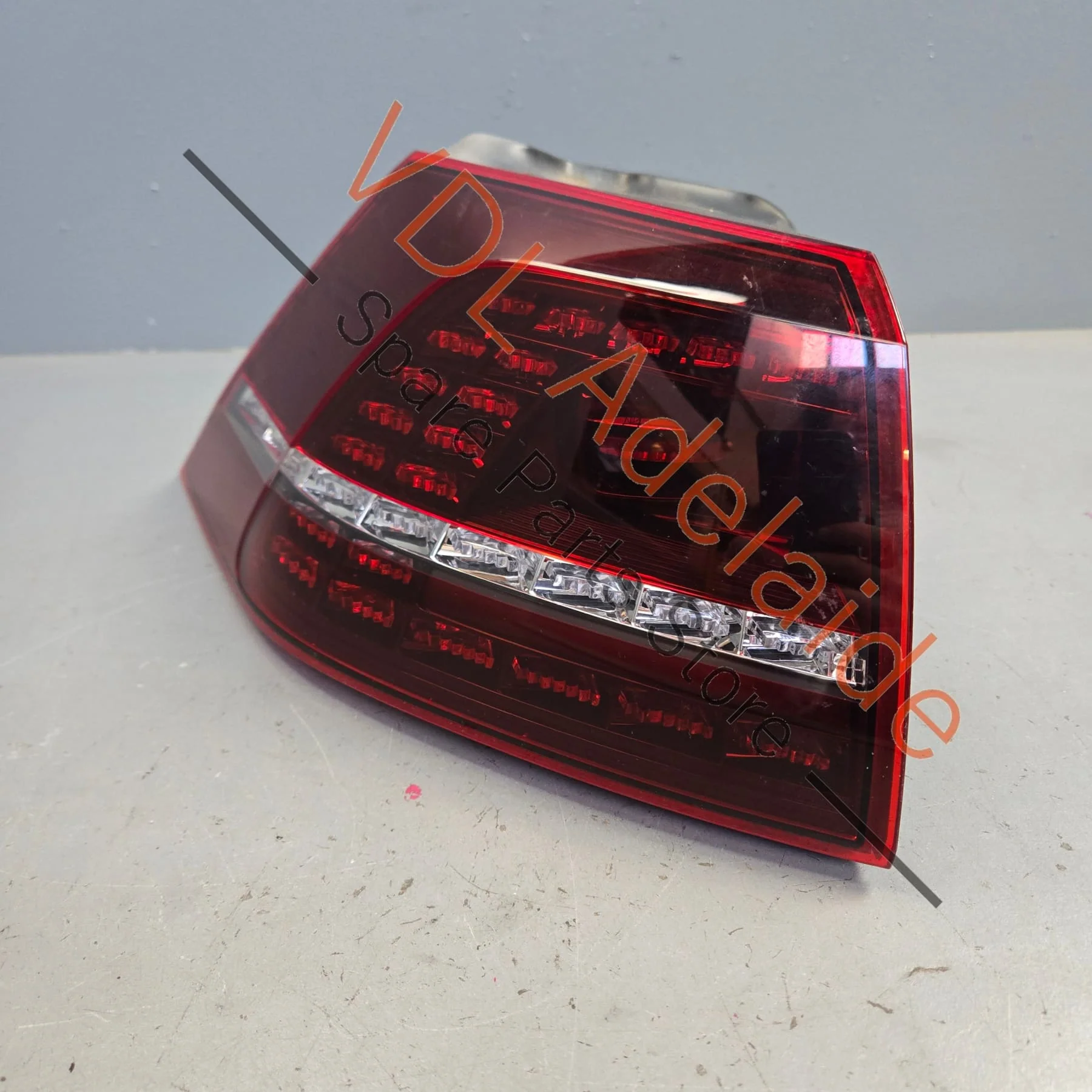 VW Golf R MK7 Left Outer LED Tail Brake Light Taillight 5G0945207C