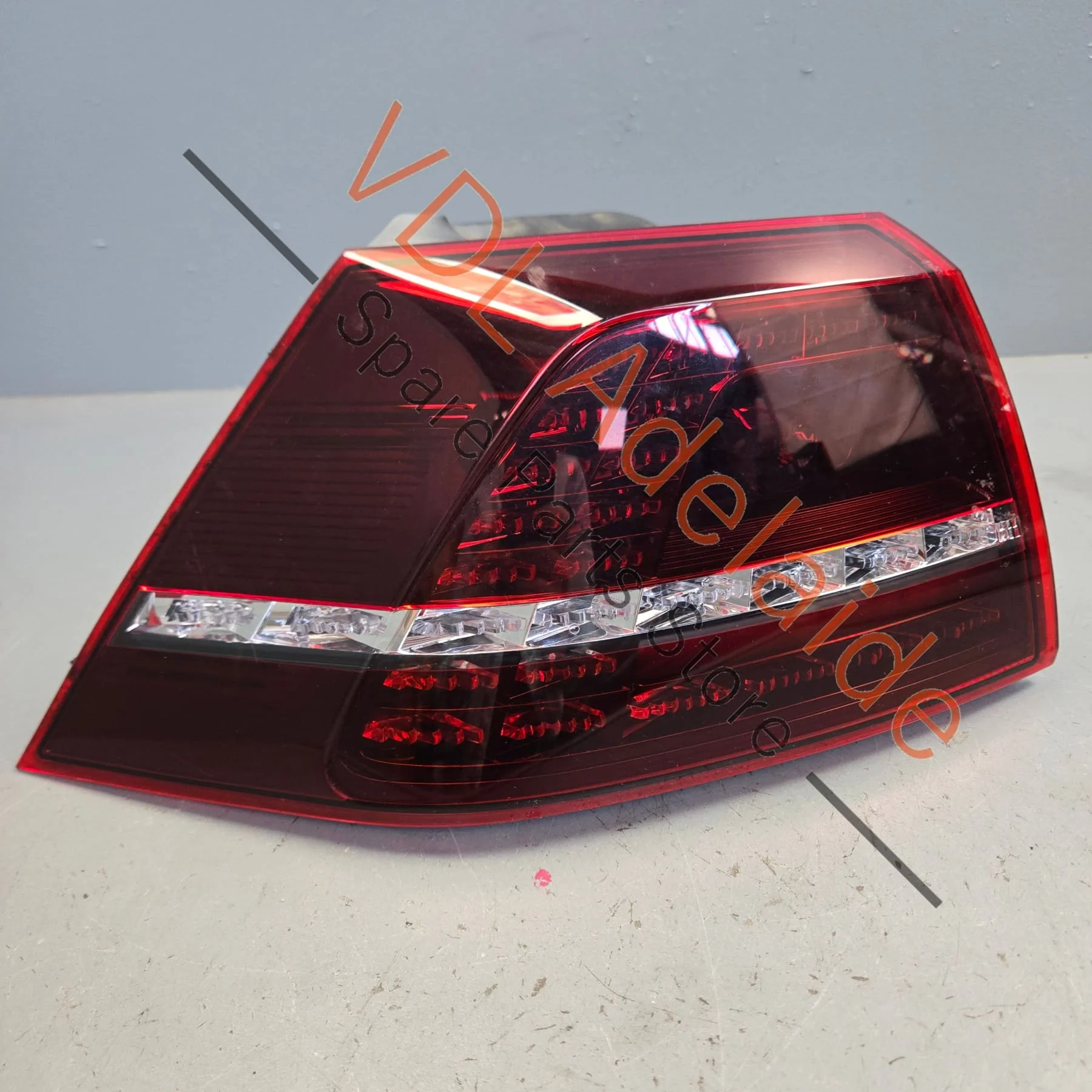 VW Golf R MK7 Left Outer LED Tail Brake Light Taillight 5G0945207C - Image 2