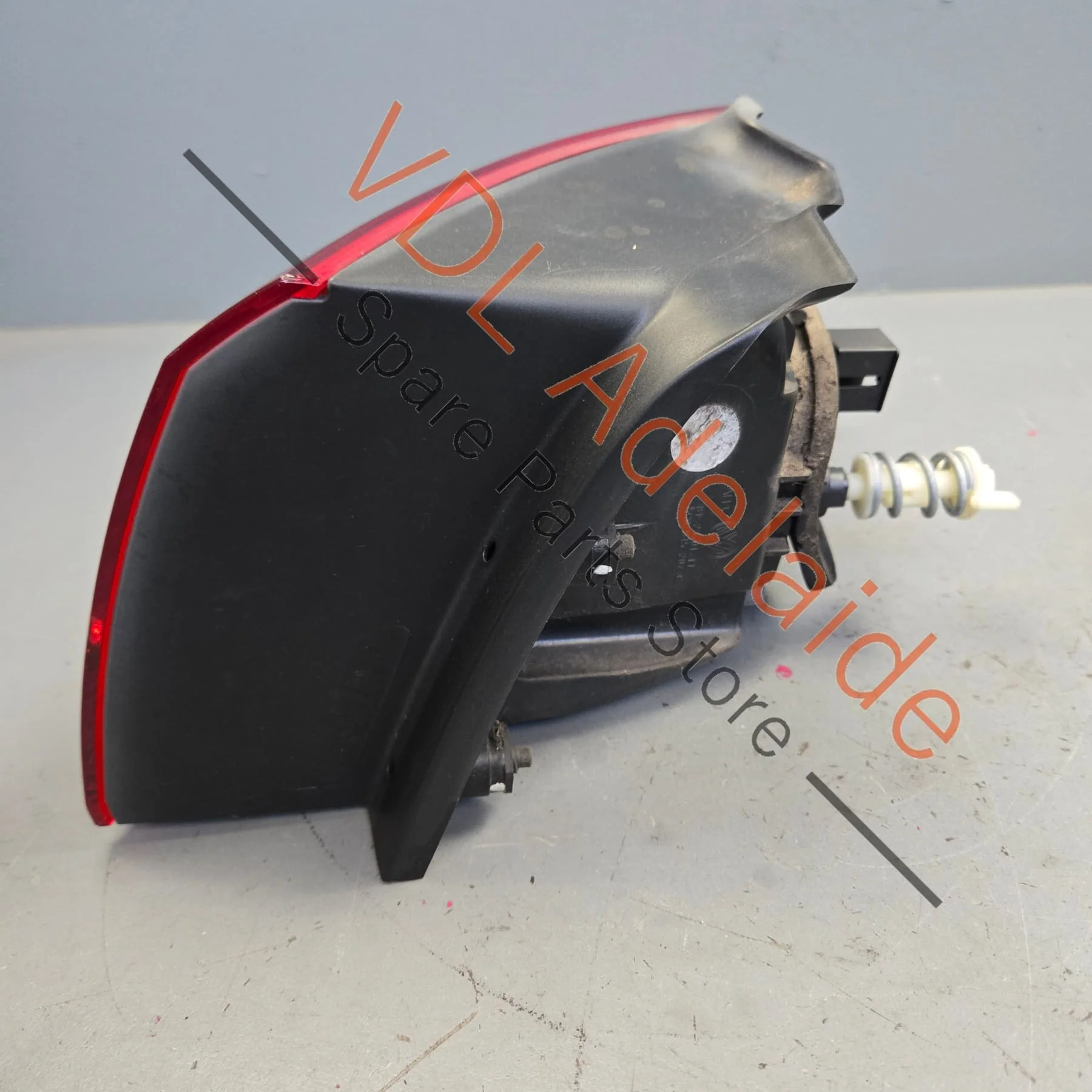 VW Golf R MK7 Left Outer LED Tail Brake Light Taillight 5G0945207C - Image 5