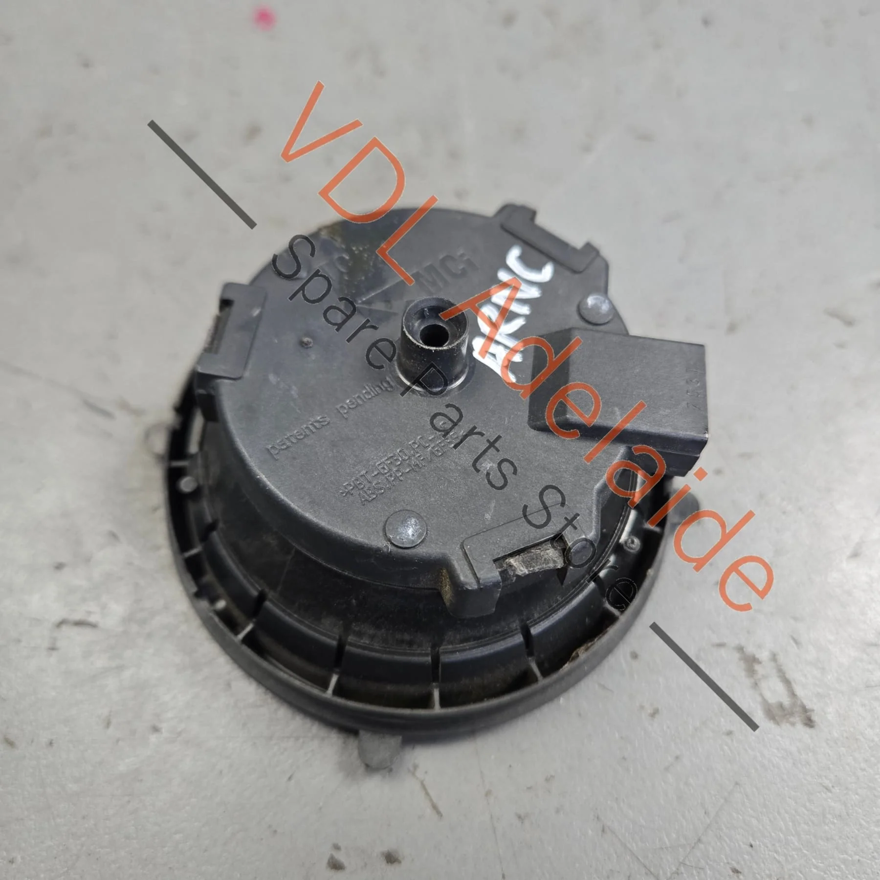 VW Golf MK7 Left Wing Mirror Adjustment Motor 1K0959578A - Image 5