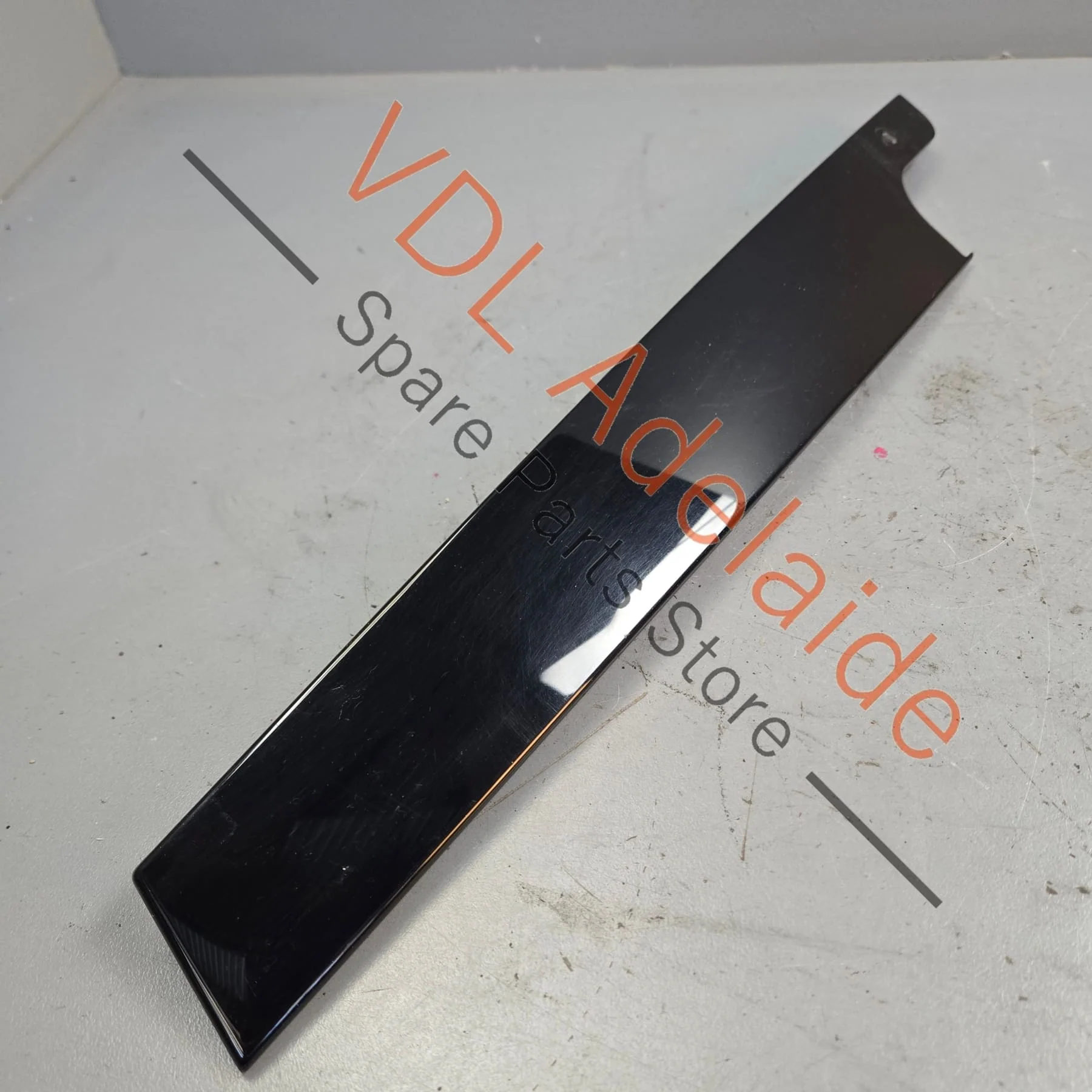VW Golf Mk7 Gloss Black Front Right B Pillar Exterior Trim for Door Window Frame 5G4837890B - Image 3
