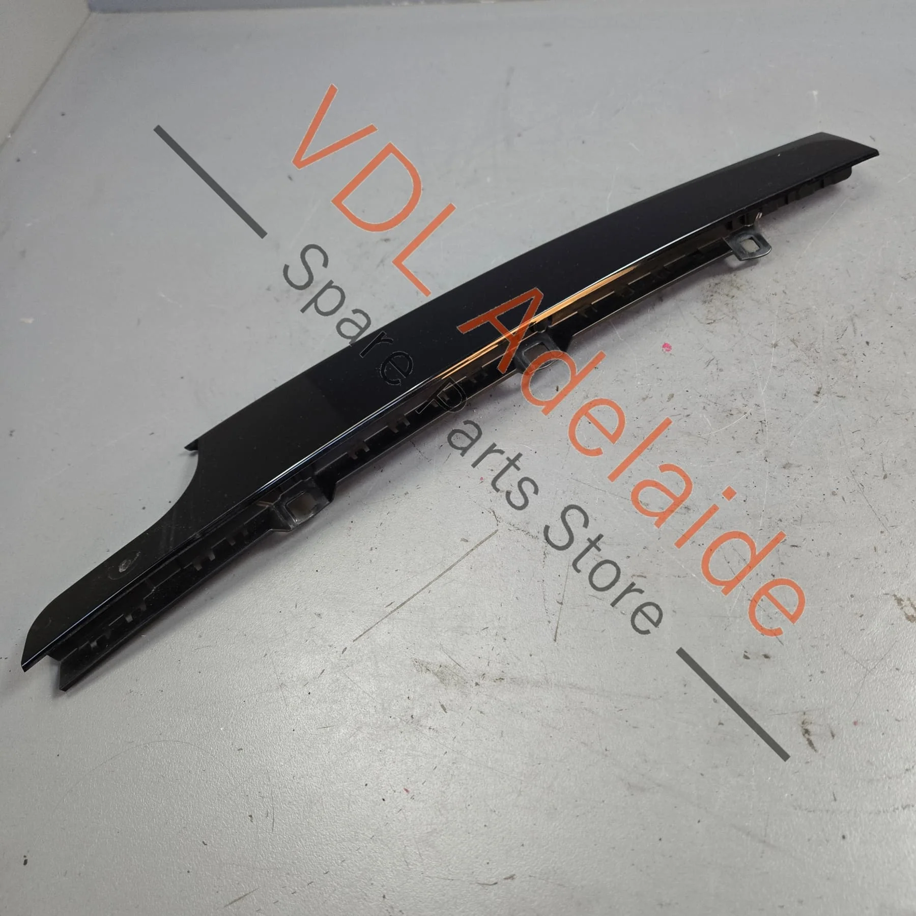 VW Golf Mk7 Gloss Black Front Right B Pillar Exterior Trim for Door Window Frame 5G4837890B - Image 4