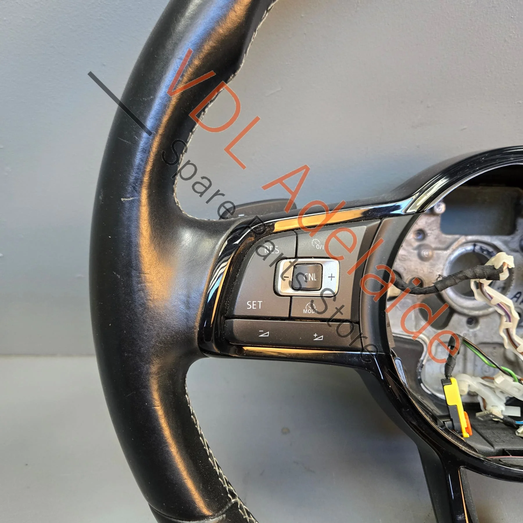VW Golf R MK7 Flat Bottom Sports Leather Steering Wheel 5G0419091HS - Image 3