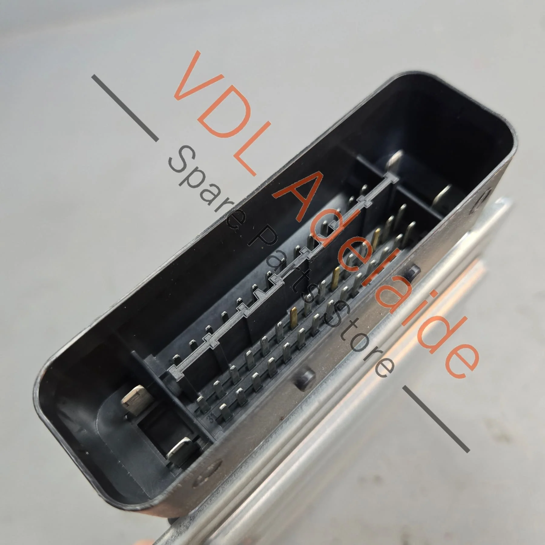 VW Golf MK7 DCC Active Suspension Control Unit Module for electronic regulated damping 5Q0907376 - Image 4