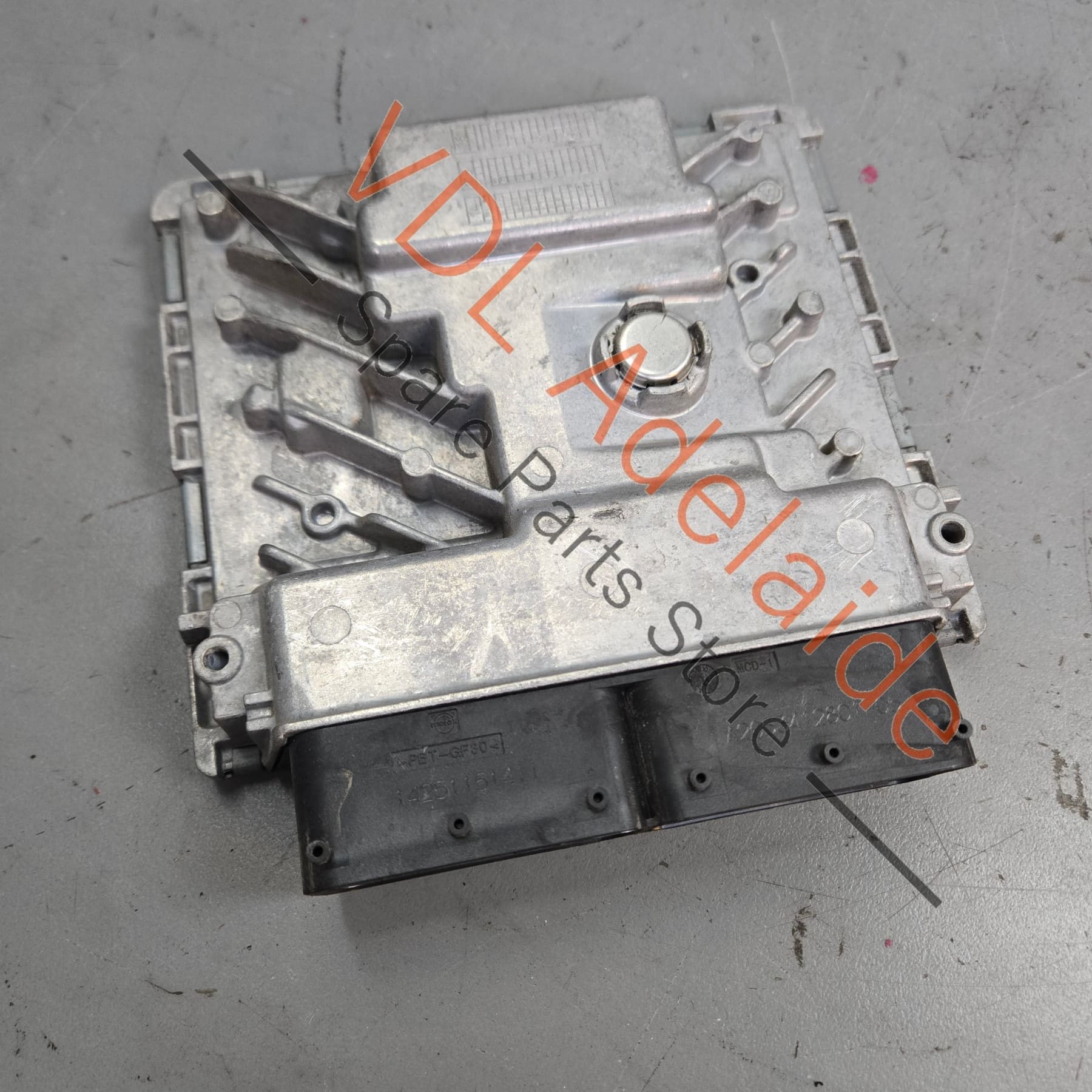 VW Golf R MK7 Engine Control Unit ECU for 2.0 CJXB Petrol Engine 06K907425B 5G0906259E - Image 3