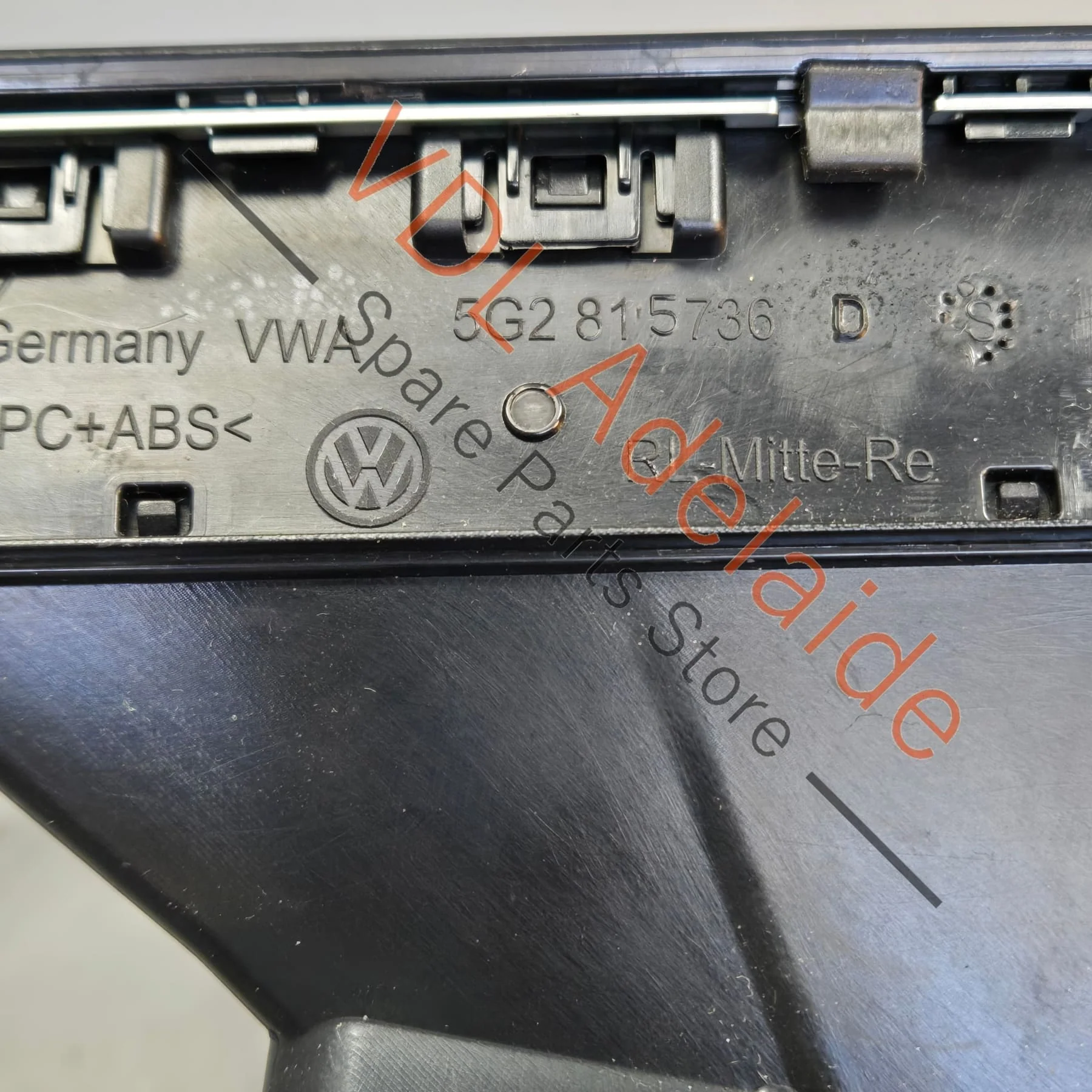 VW Golf MK7 Gloss Black Centre Dash AC Vent & Screen Trim 5G2819728AG QYI - Image 8