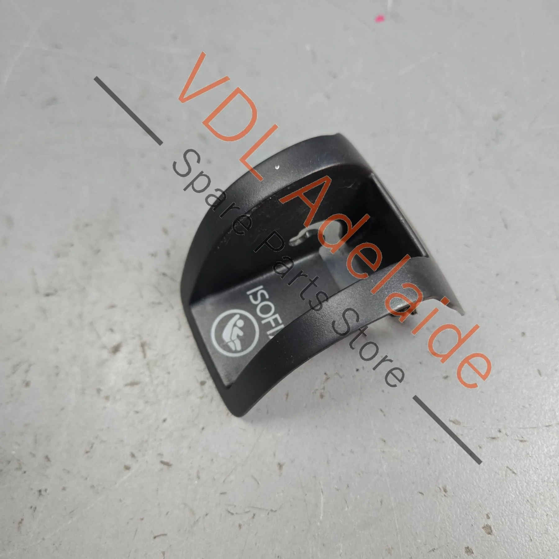 VW Golf MK7 Rear Seat Isofix Trim Outer 5G0887233C CWM - Image 2