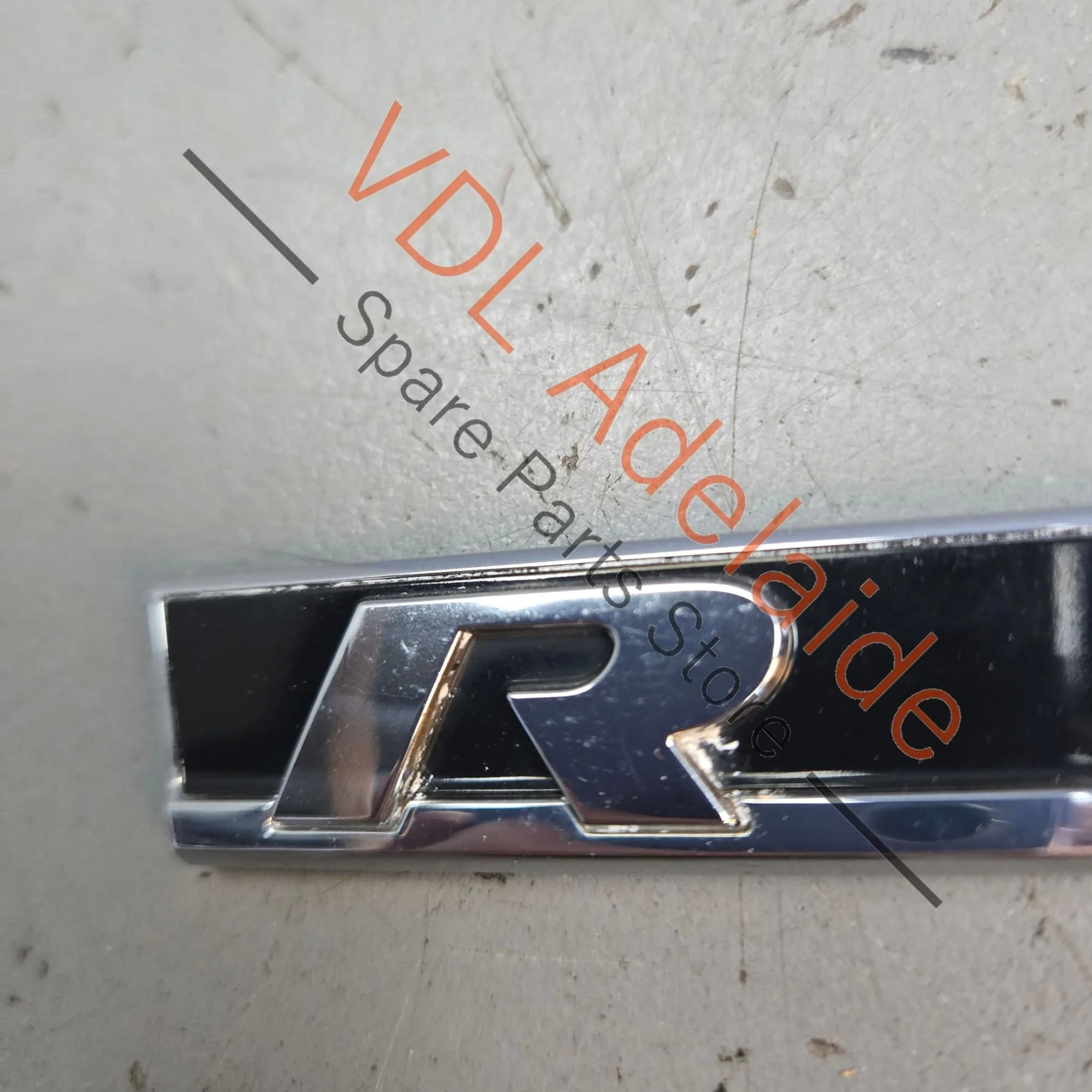 VW Golf Mk7 Genuine OEM LHS Fender Badge 5G0853688BG FOD 5G0853688E - Image 2