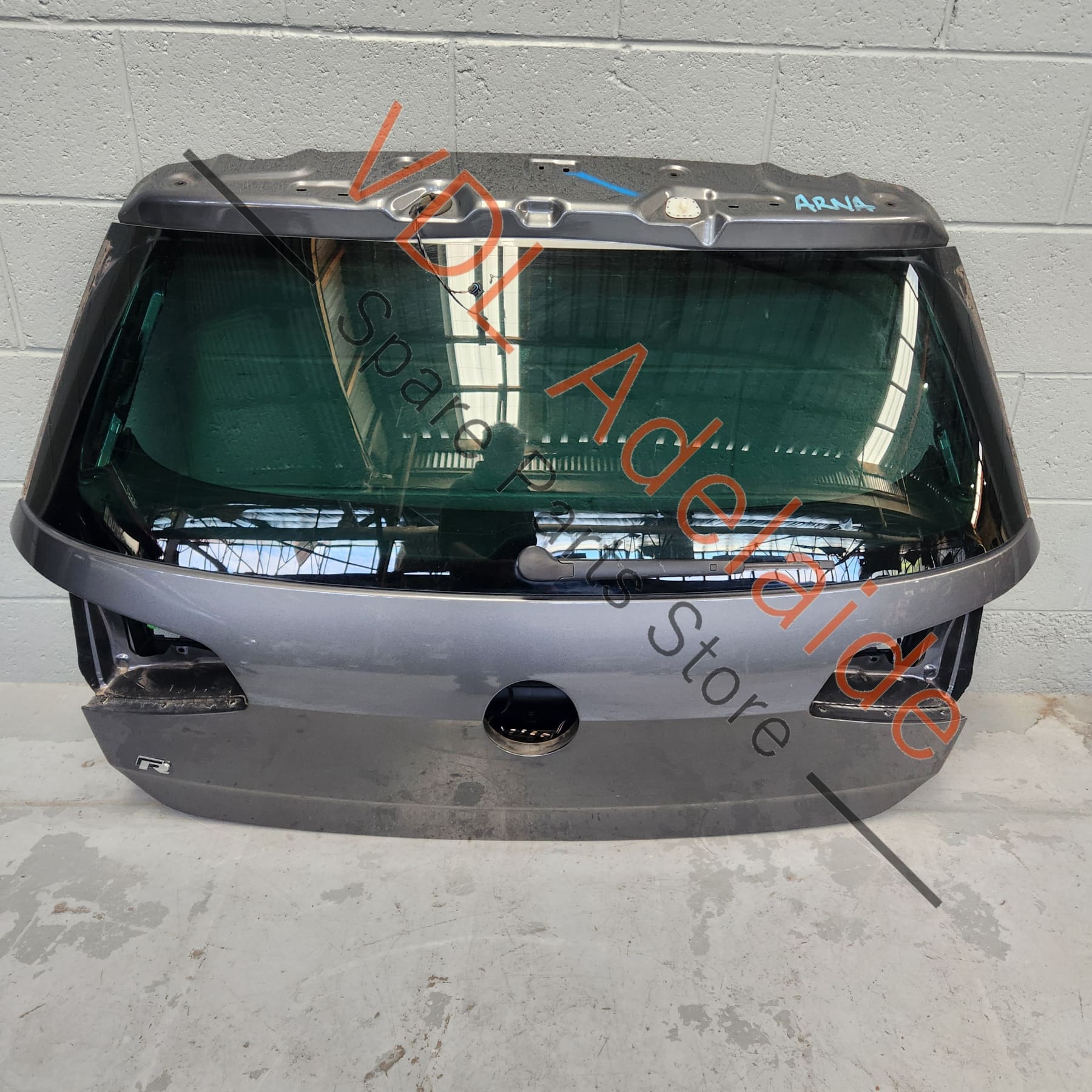 VW Golf MK7.5 Bootlid Boot Trunk Rear Hatch Lid Door Panel Shell w Tinted Glass Indium Grey LR7H X3X3 5G6827025AB 5G6845051R - Image 4