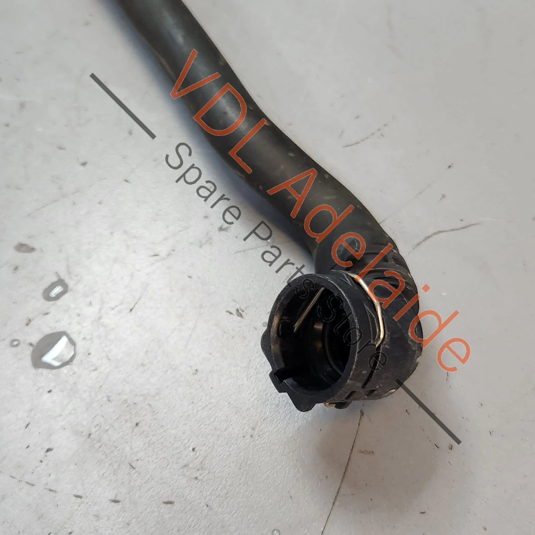 VW Golf MK7 Additional Radiator Cooling Hose Pipe 5Q0122051EJ - Image 4