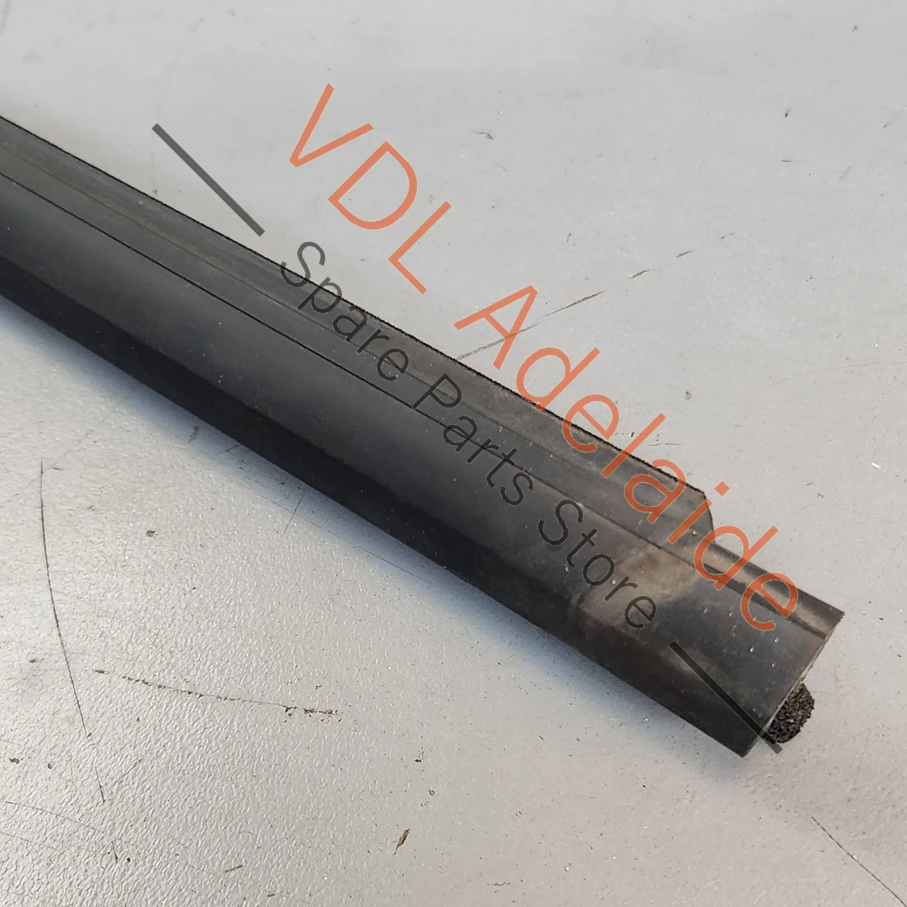 VW Golf MK7 Front Right Door Aperture Window Slot Seal Satin Black 5G4837478D 5AP - Image 9