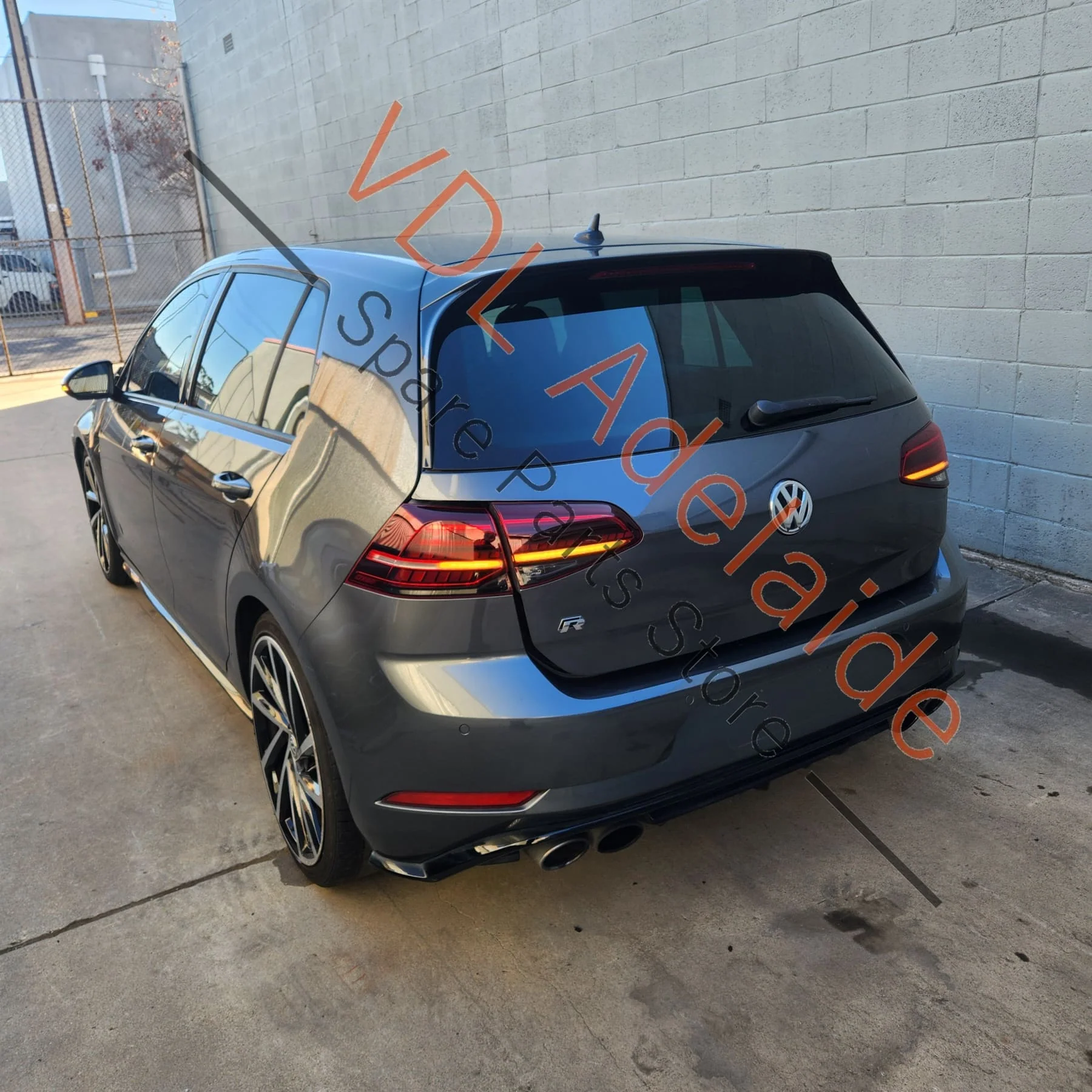 VW Golf MK7 7.5 9.2in Centre Dash Screen Trim 5G2819728AK QYI 5G2819728AJ QYI - Image 5
