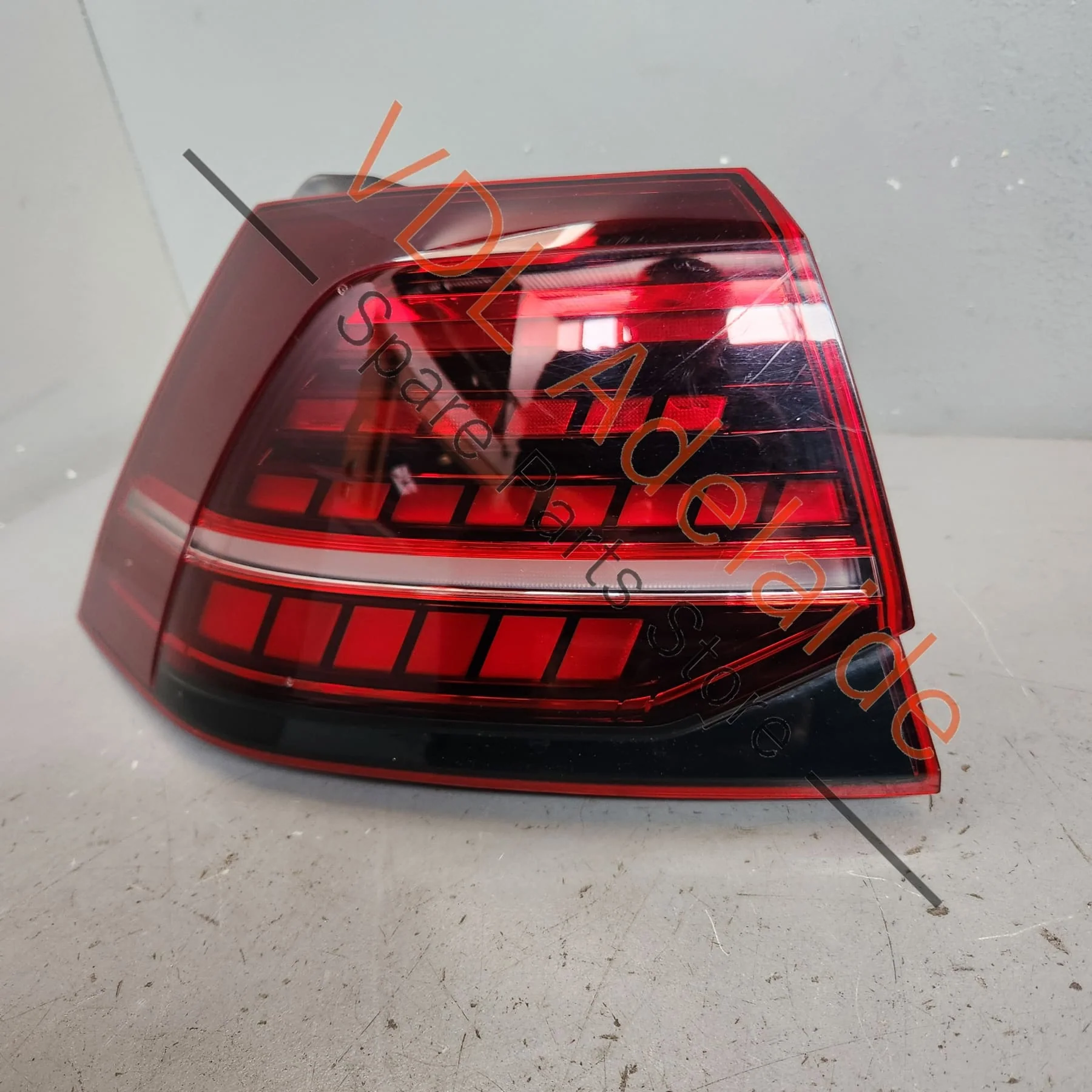 VW Golf MK7.5 R Left Outer LED Tail Light Taillight 5G0945207G - Image 2