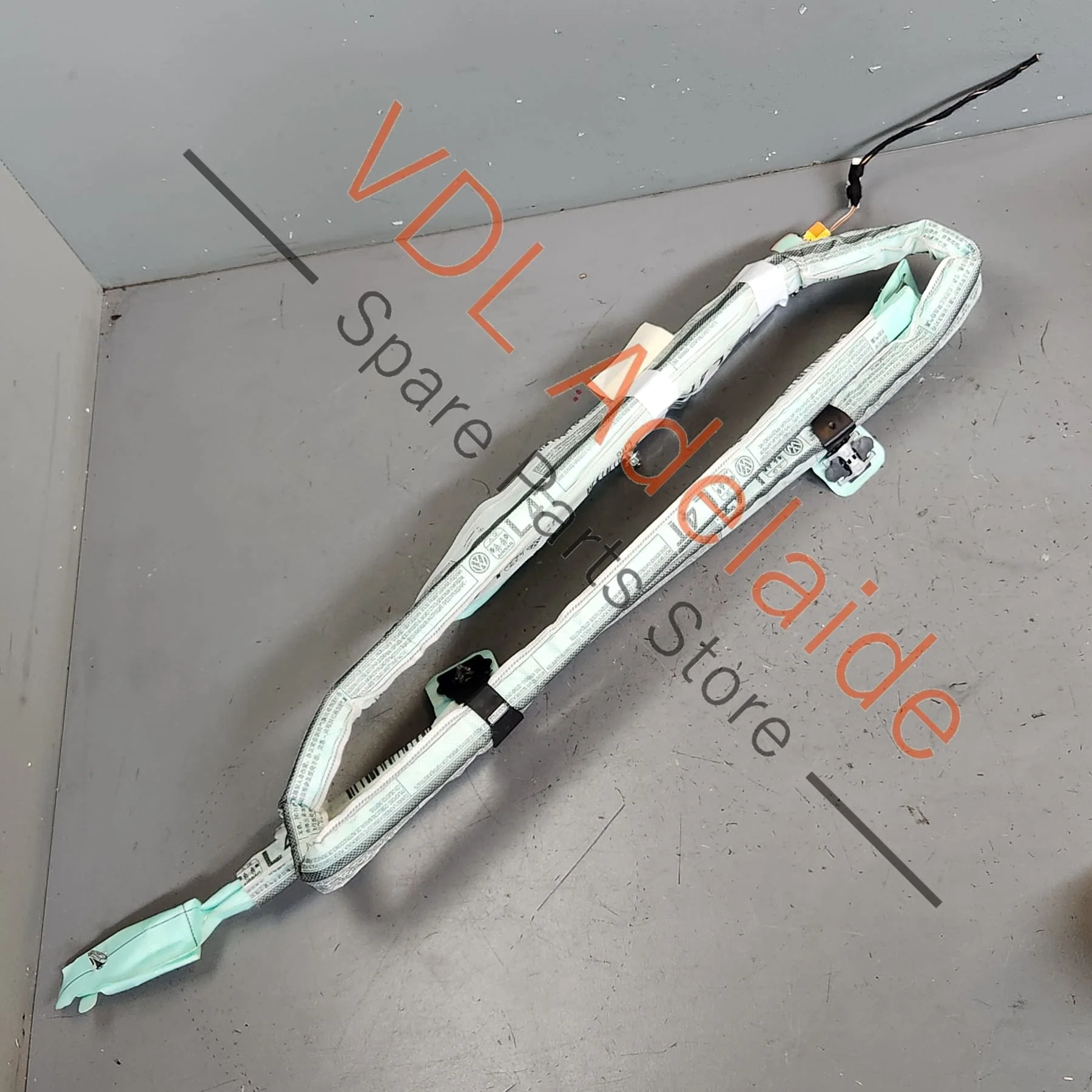 VW Golf MK7 7.5 Side Airbag Curtain 5G4880741E Left
