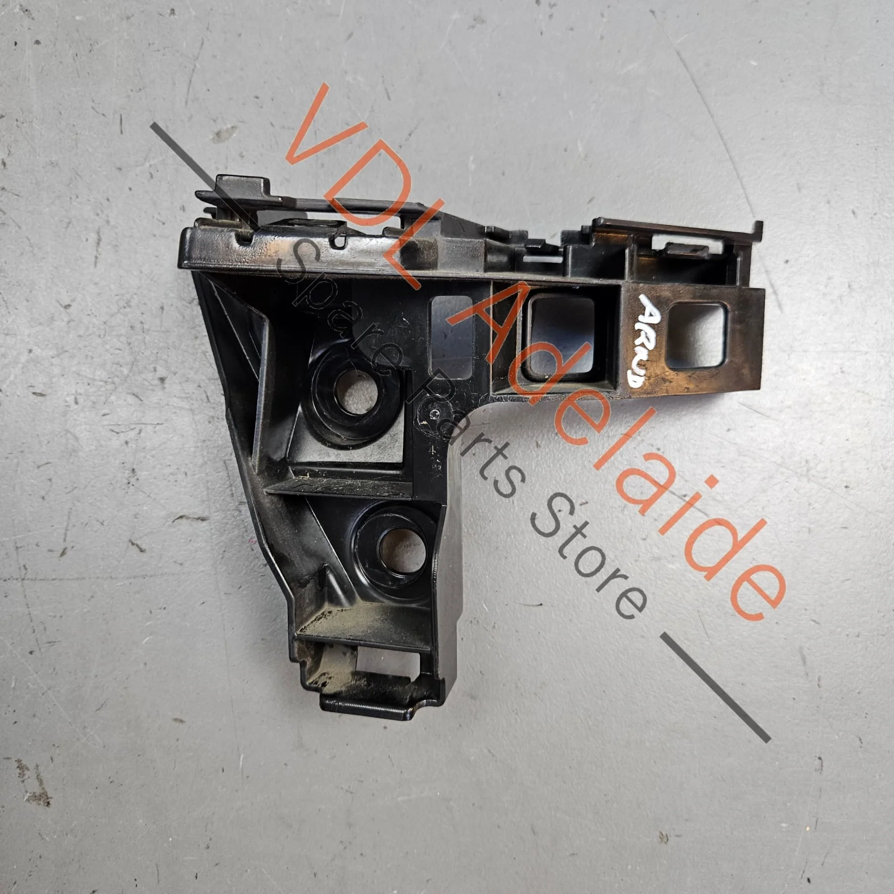 VW Golf MK7 Rear Right Bumper Bar Bracket 5G6807394A - Image 4