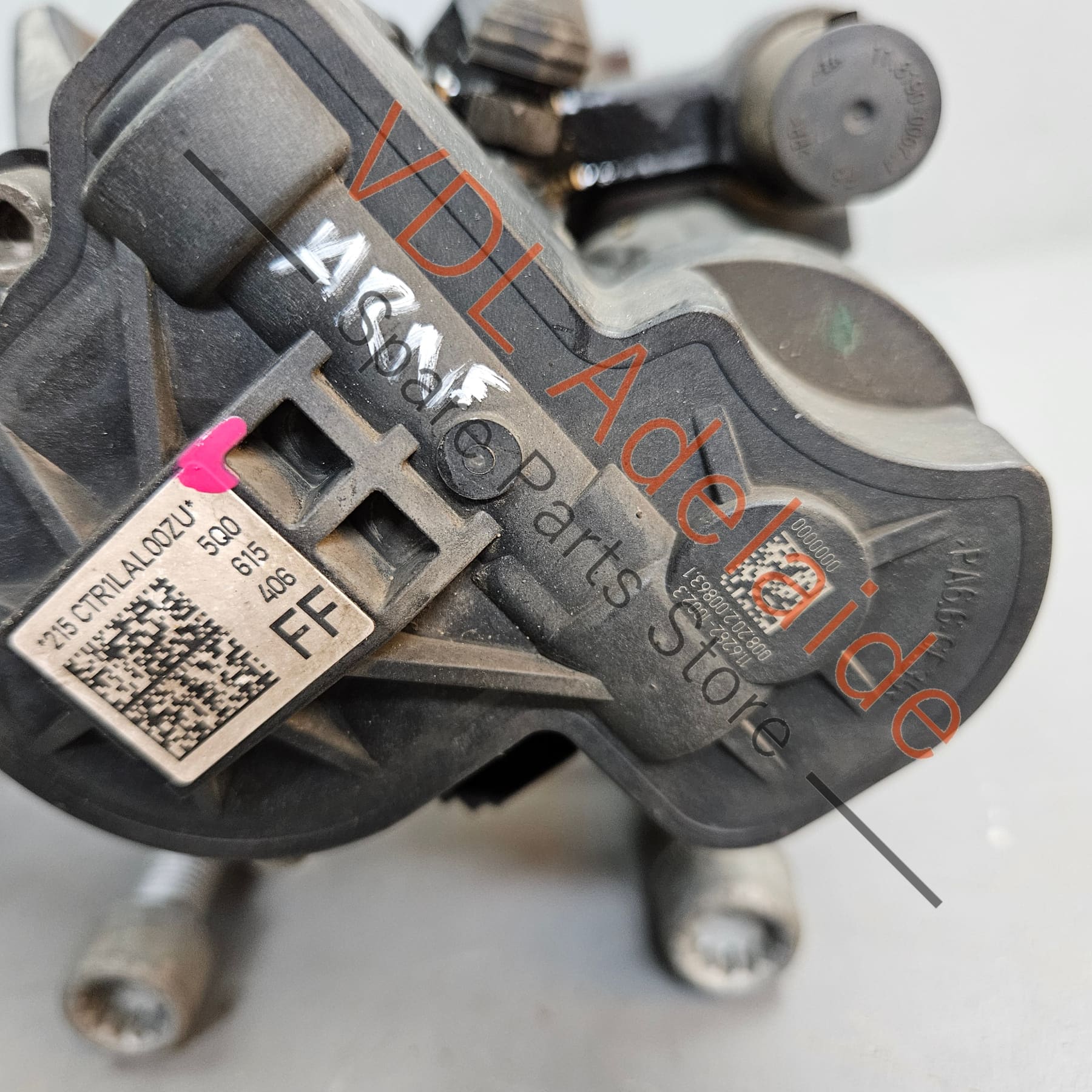 Audi RS3 8V Golf R 310 x 22mm Vented Rear Brake Caliper Set Pair with Electric Handbrake - Image 7