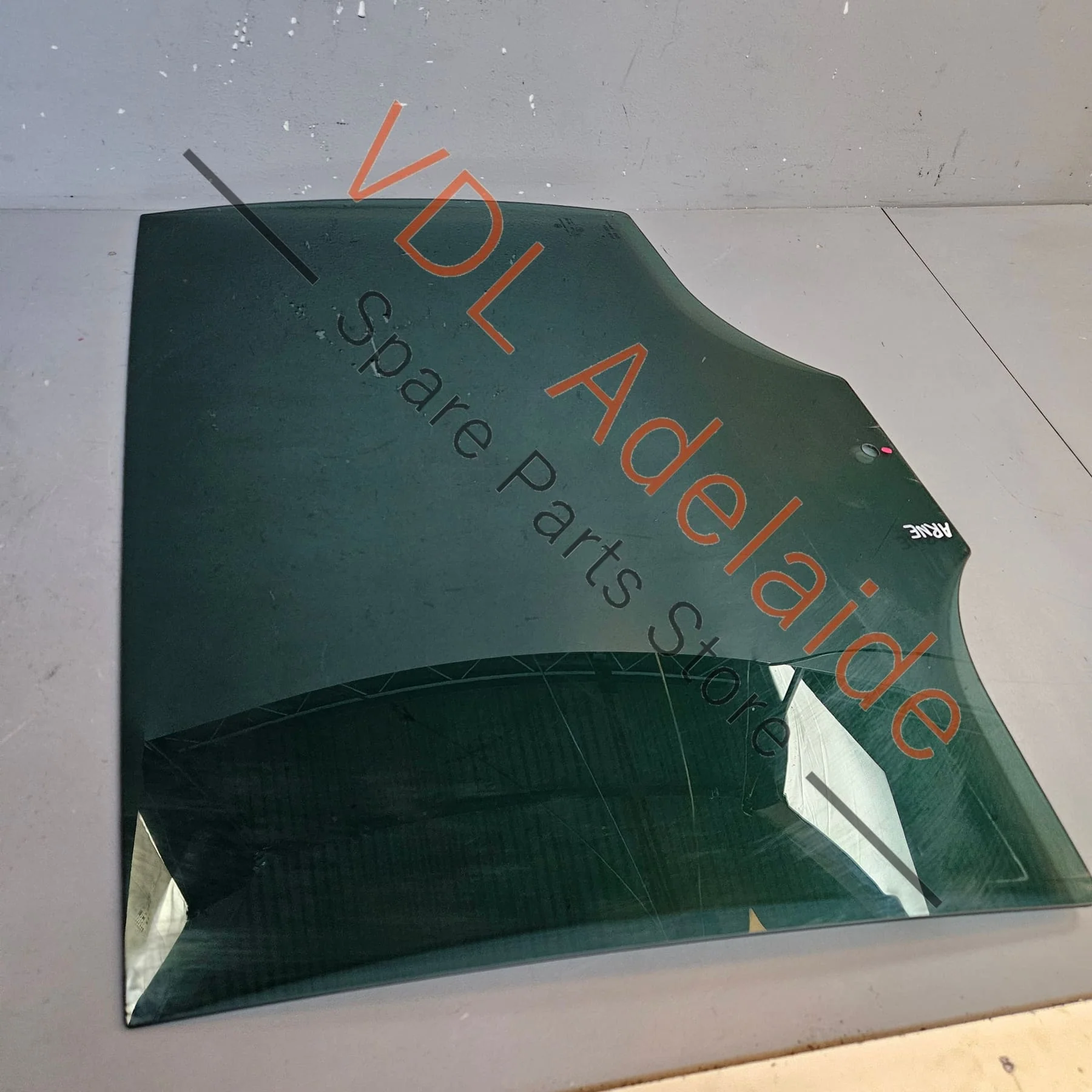 VW Golf MK7 7.5 Rear Left Dark Tinted Window Glass 5G6845025A - Image 3