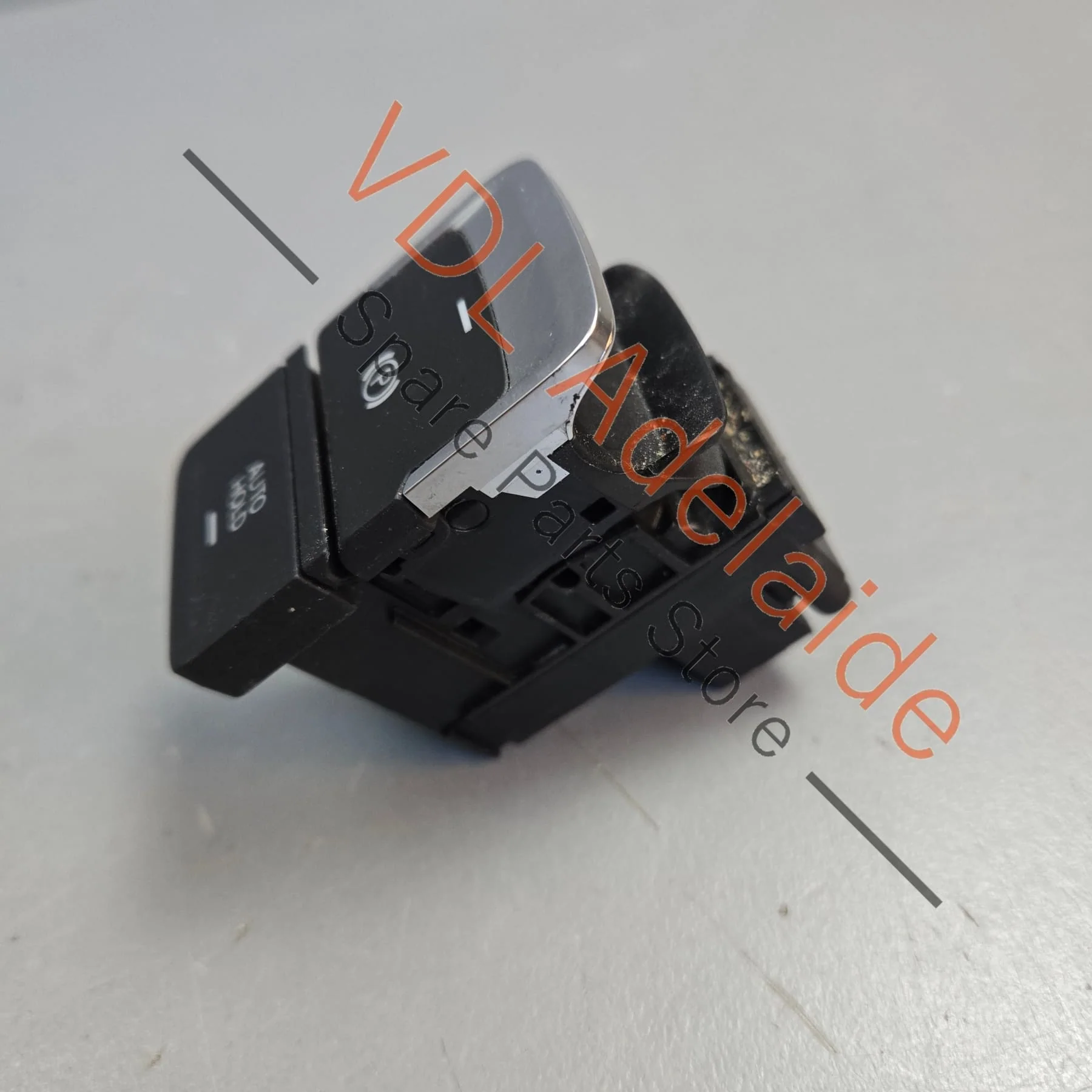 VW Golf Passat EPB Switch for Park Brake 3G0927225D 5G0927225D - Image 2