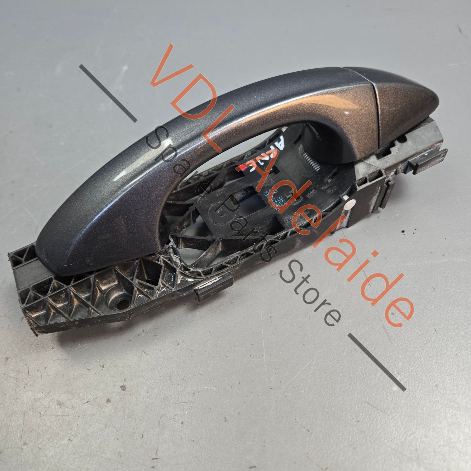 Volkswagen VW Golf GTi Mk7 Front or Rear Left Side Door Handle Indium Grey LR7H 5G0837205N - Image 3